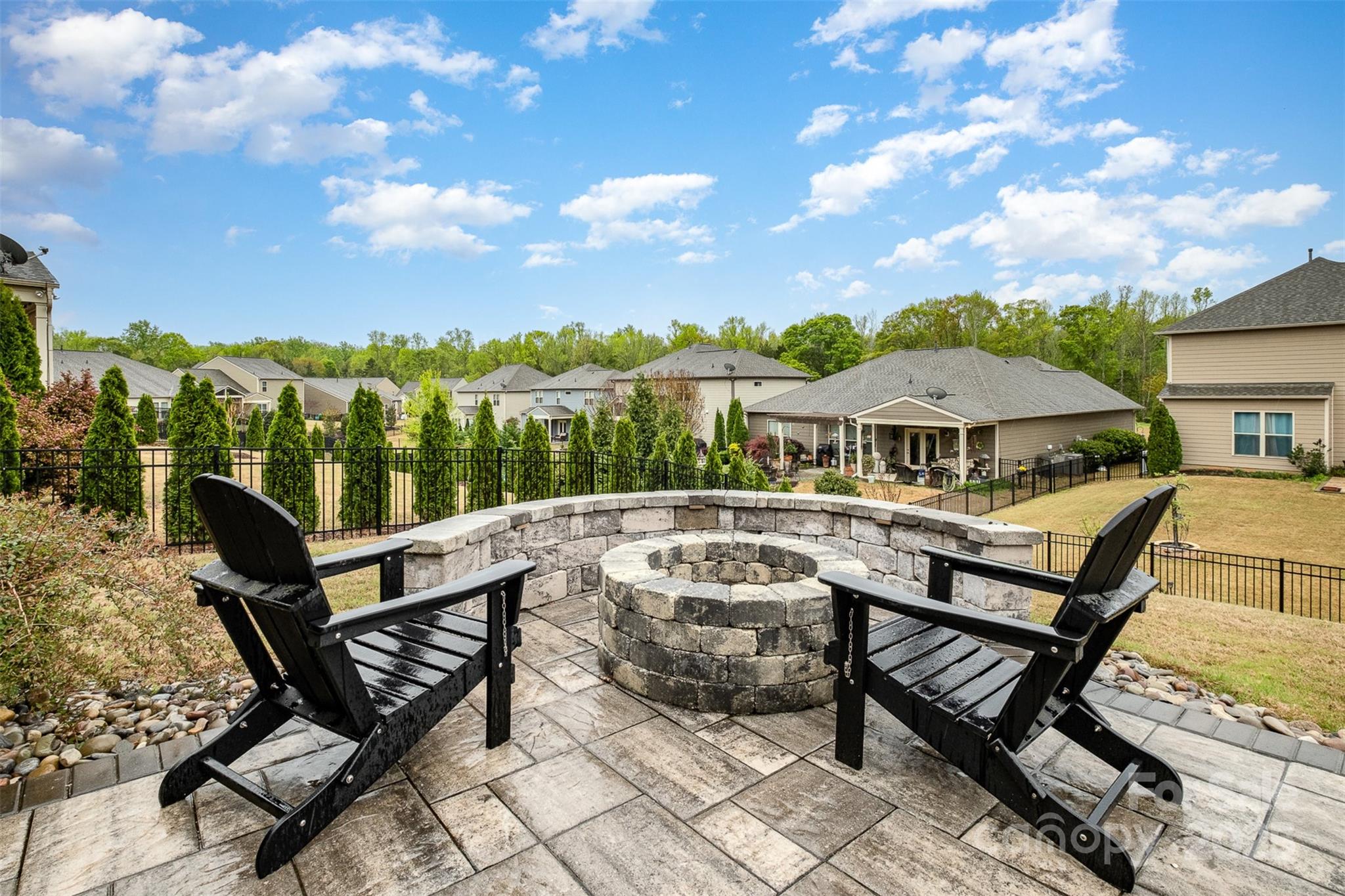 Queensbridge - Residential