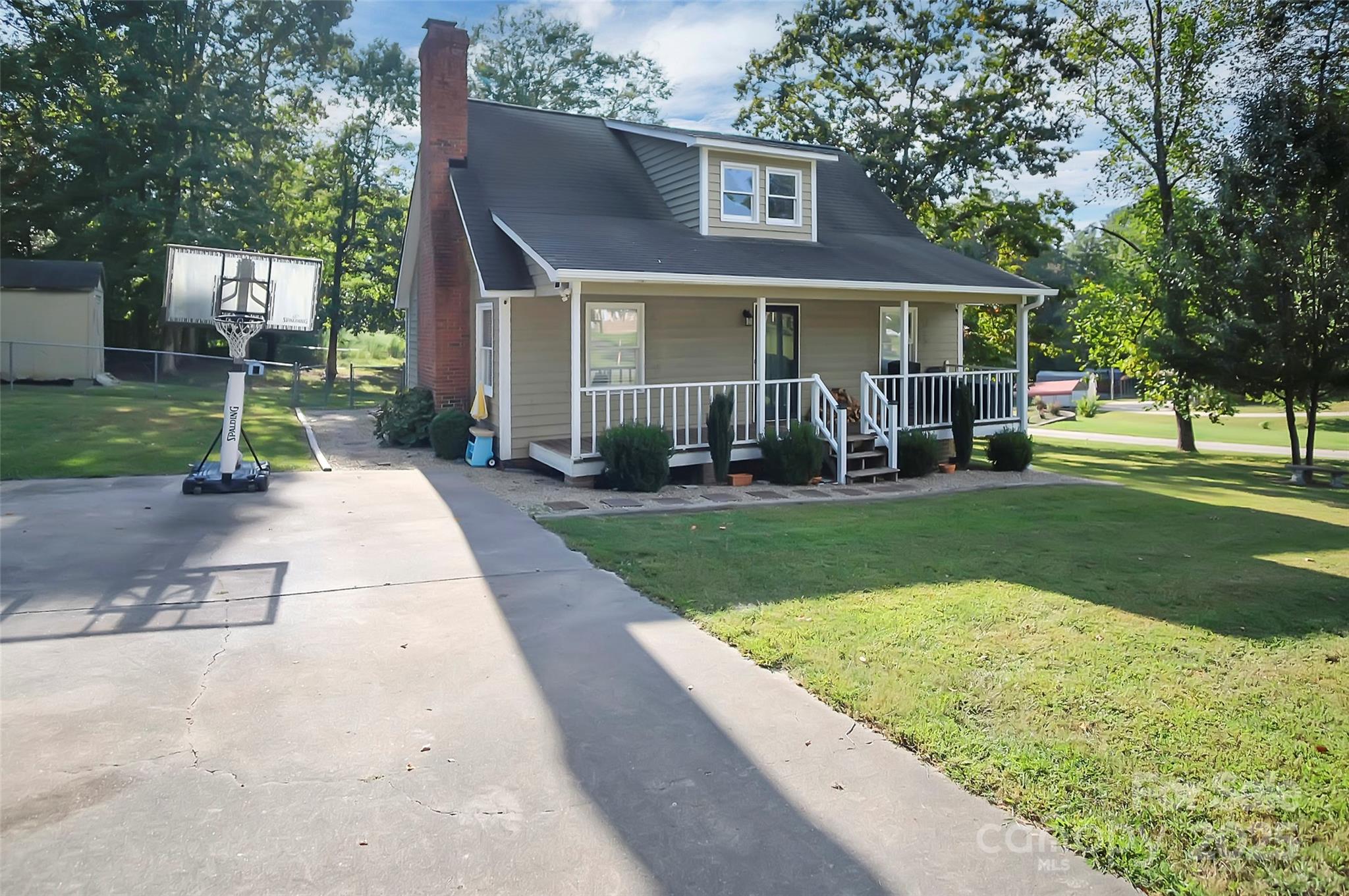 Williamsburg Acres - Residential