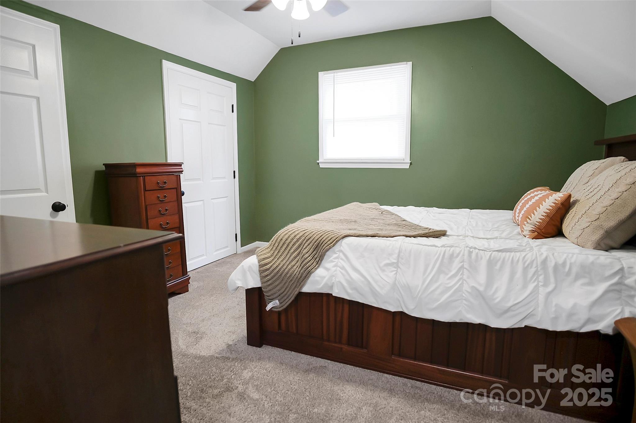 Williamsburg Acres - Residential