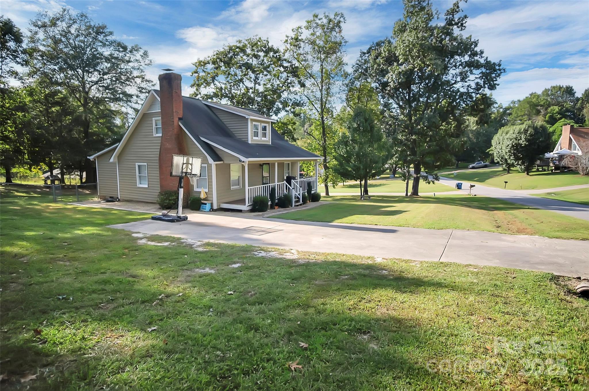 Williamsburg Acres - Residential