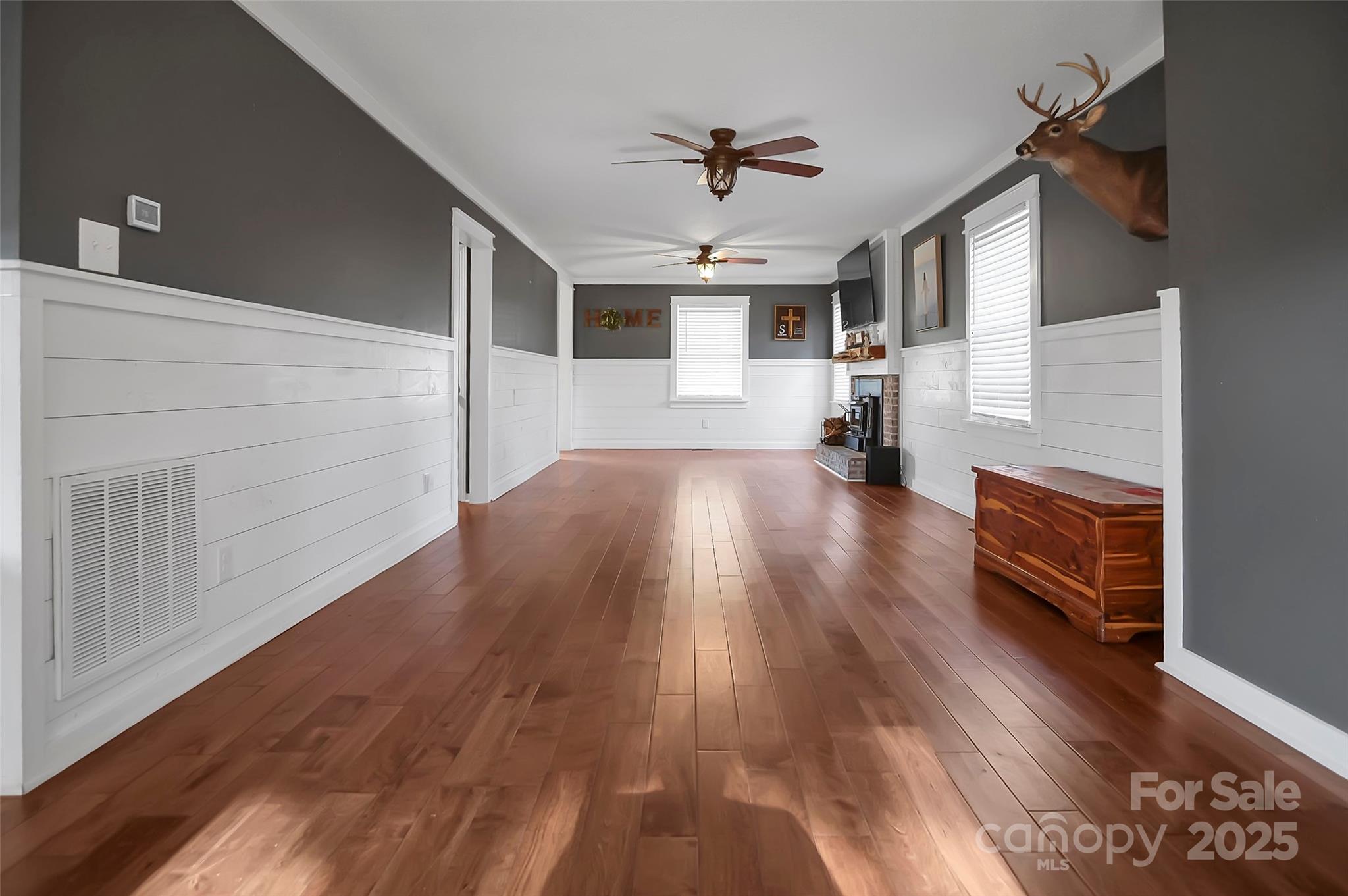 Williamsburg Acres - Residential