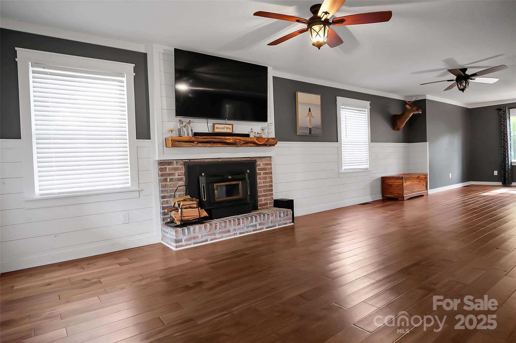 Williamsburg Acres - Residential