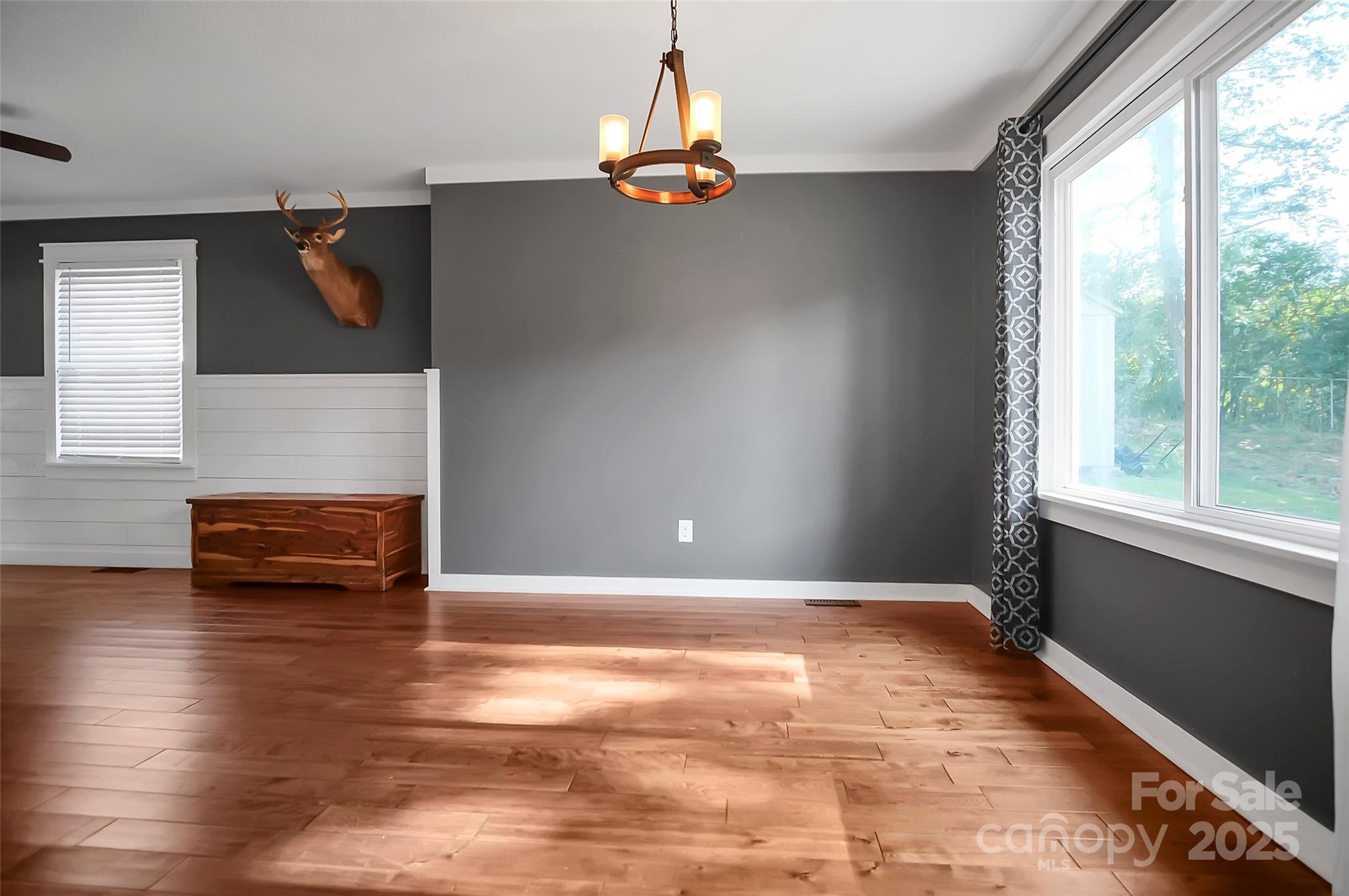 Williamsburg Acres - Residential