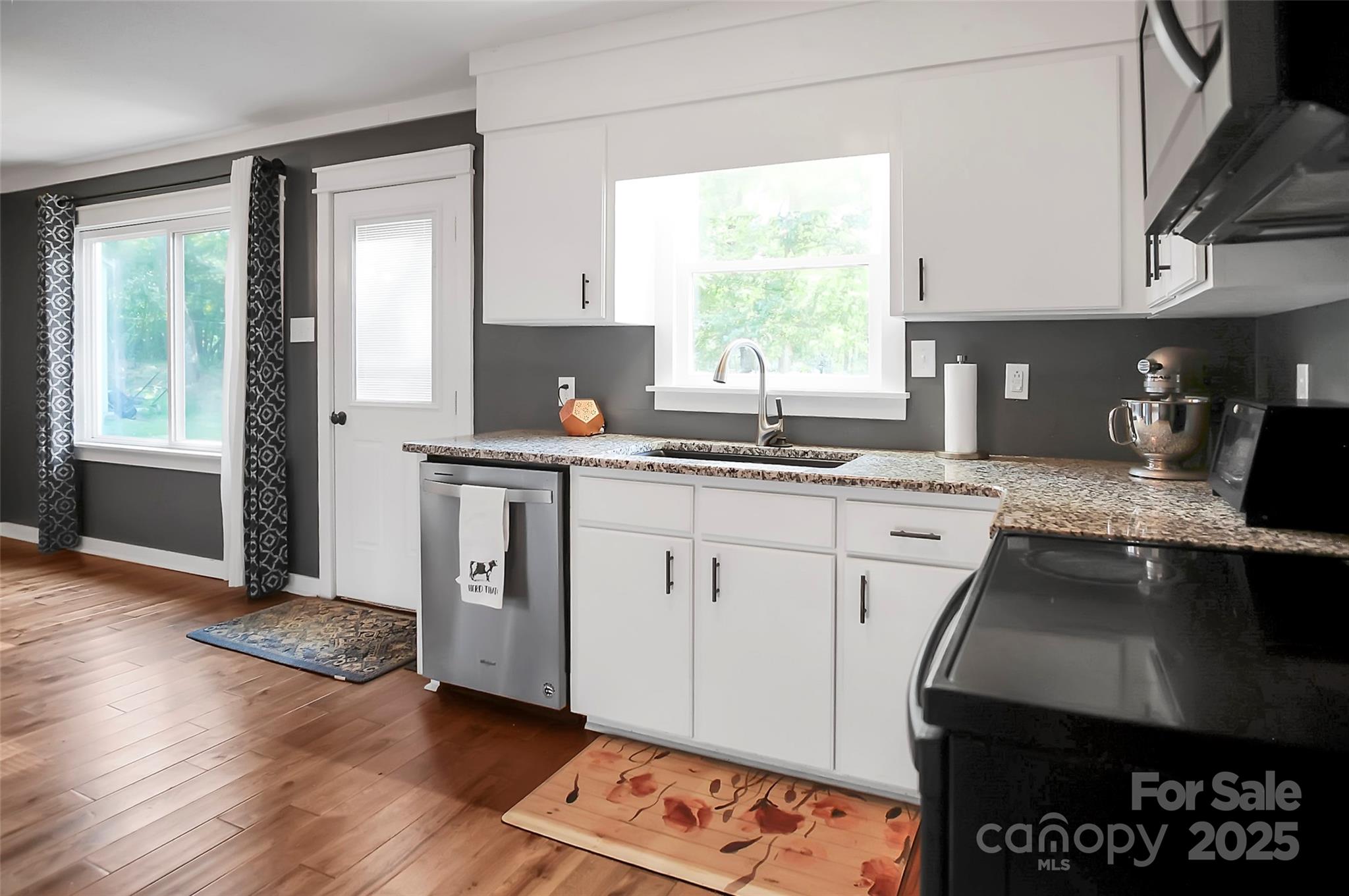 Williamsburg Acres - Residential
