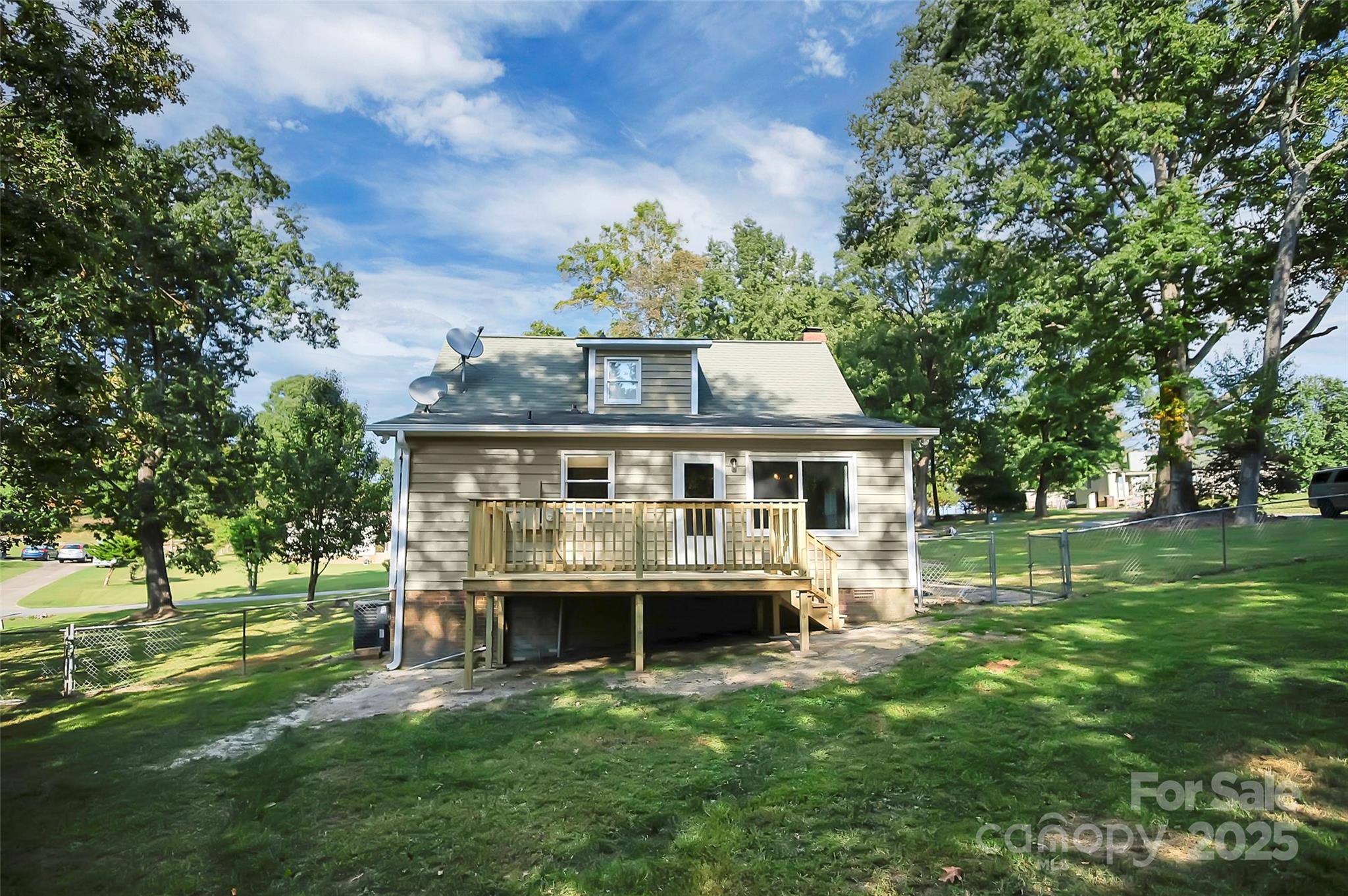 Williamsburg Acres - Residential