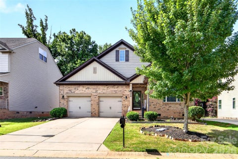 Photo of 424 Anvil Draw Place, Rock Hill, SC 29730 (MLS # 4408517)