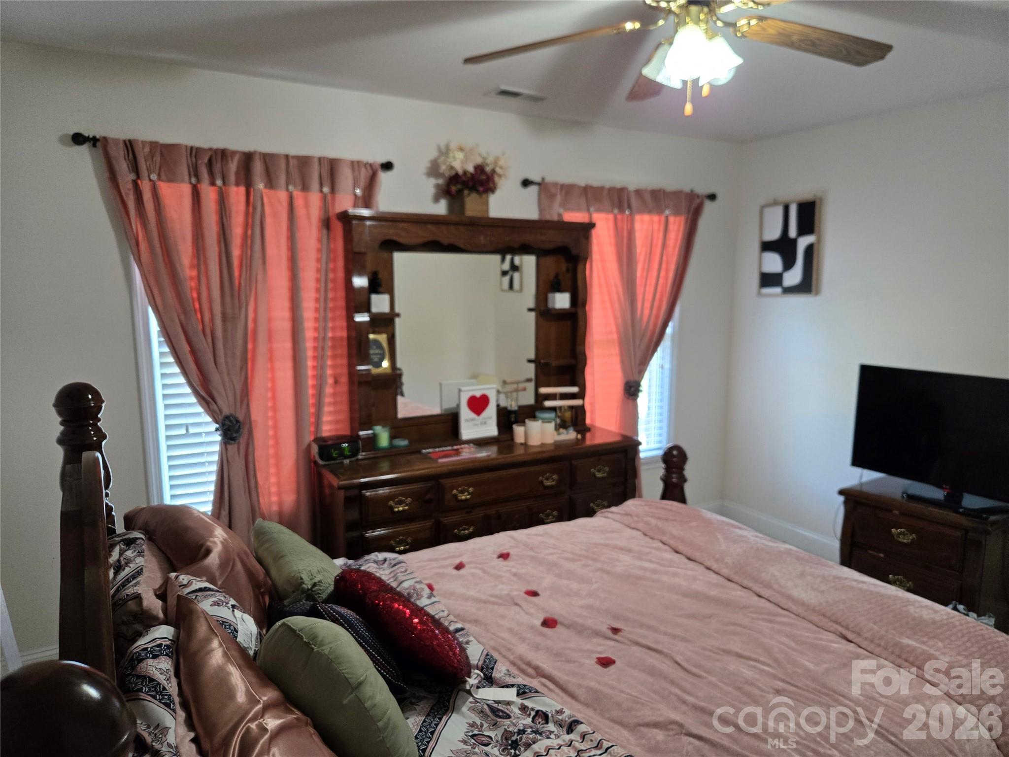 Country Club Estates - Residential