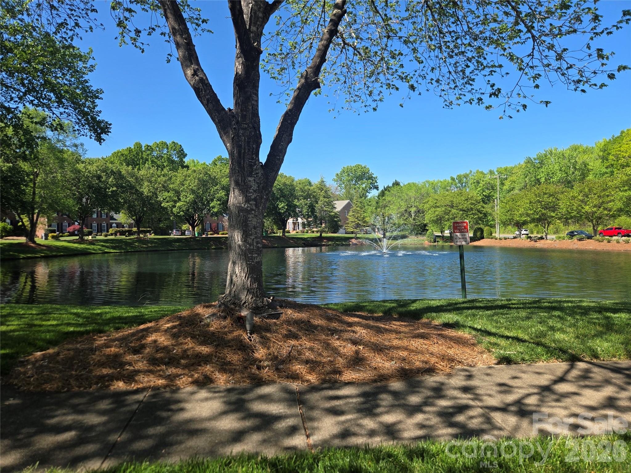 Country Club Estates - Residential