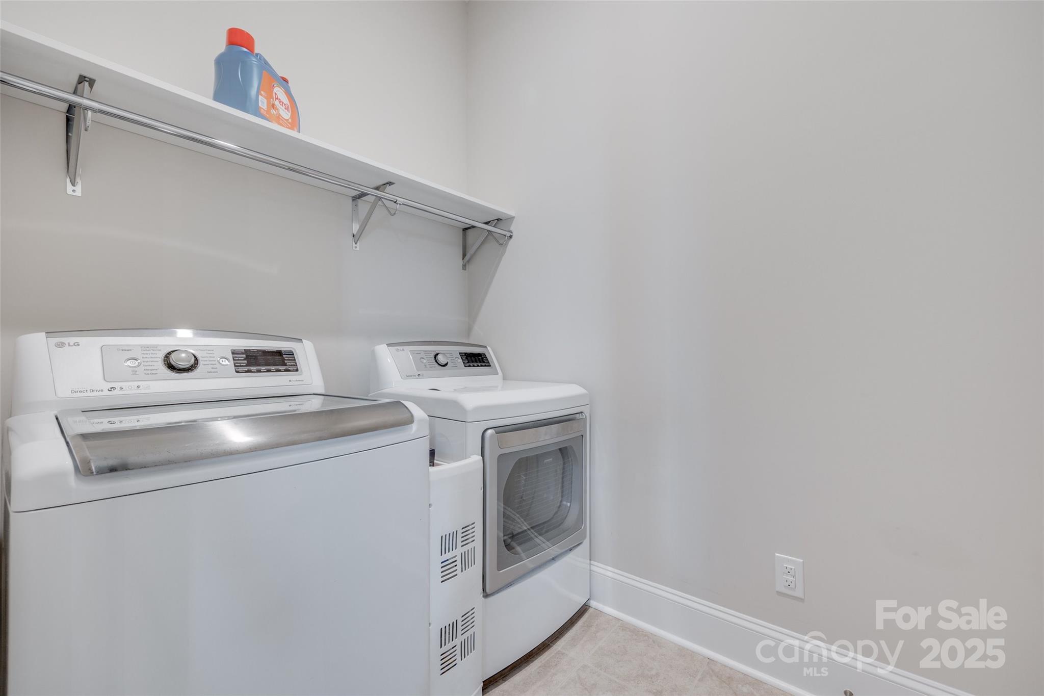 Riverwalk - Residential