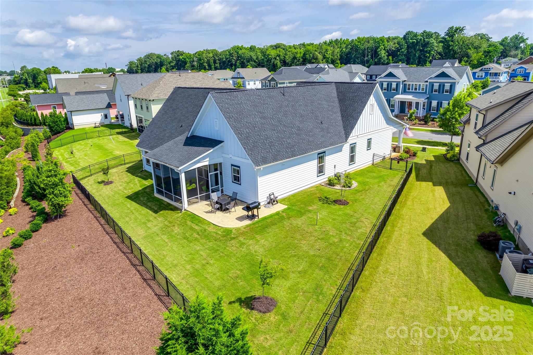 Riverwalk - Residential