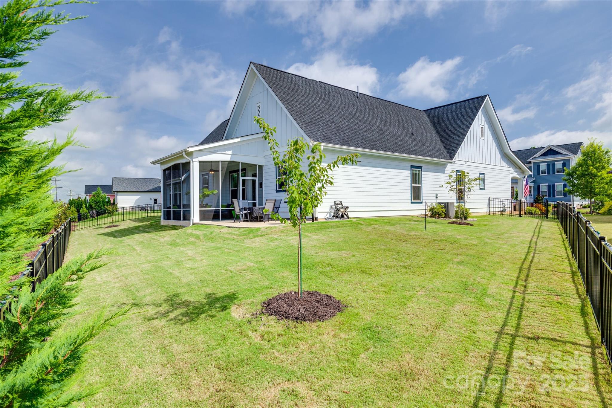 Riverwalk - Residential