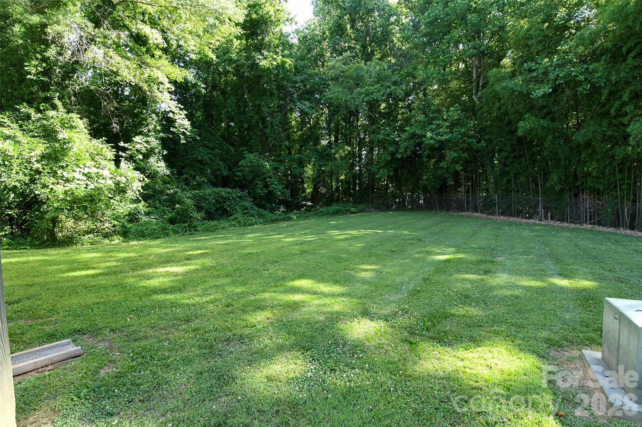 1046 Surry Lane