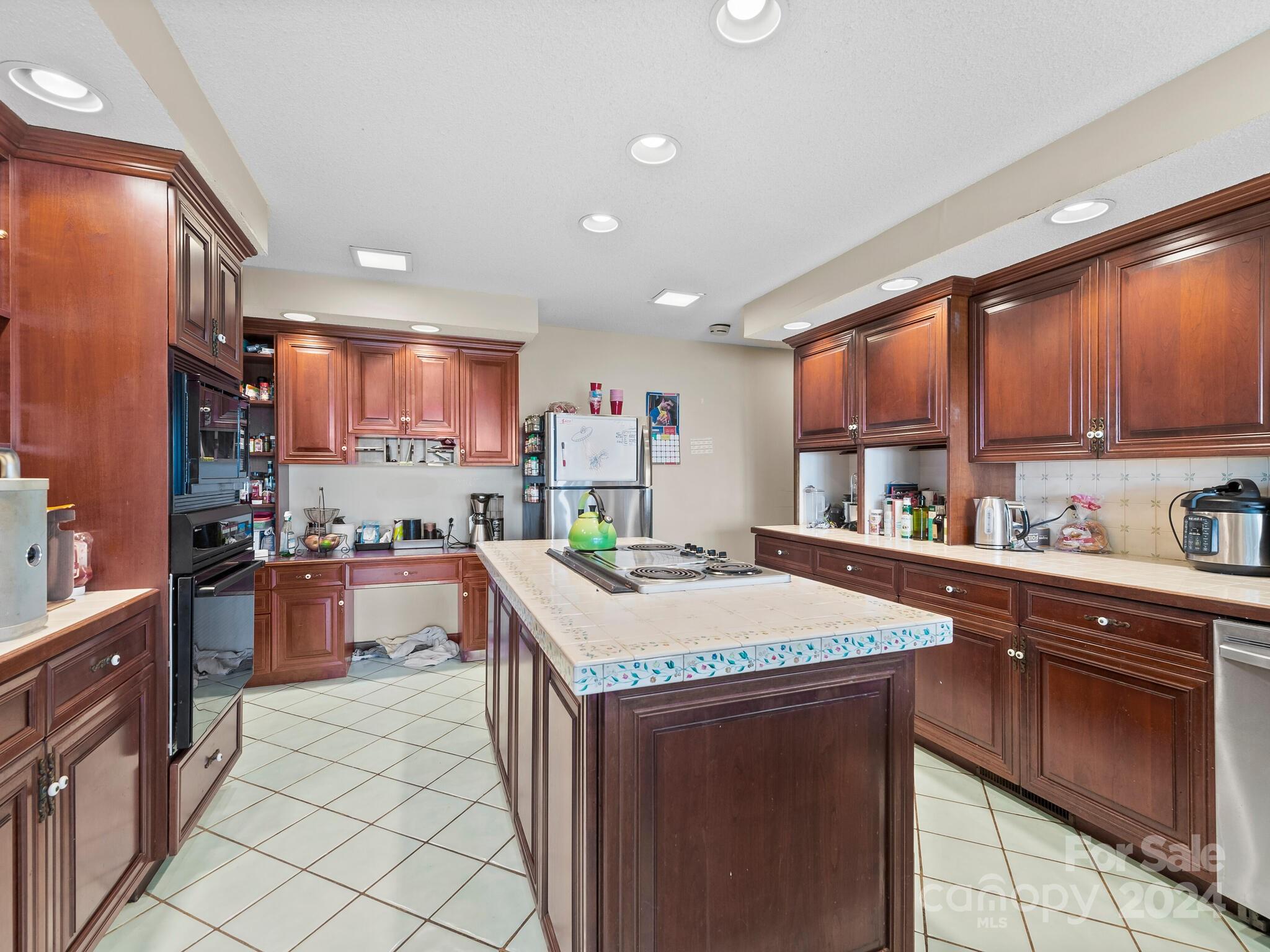 Sunset Mountain - Residential