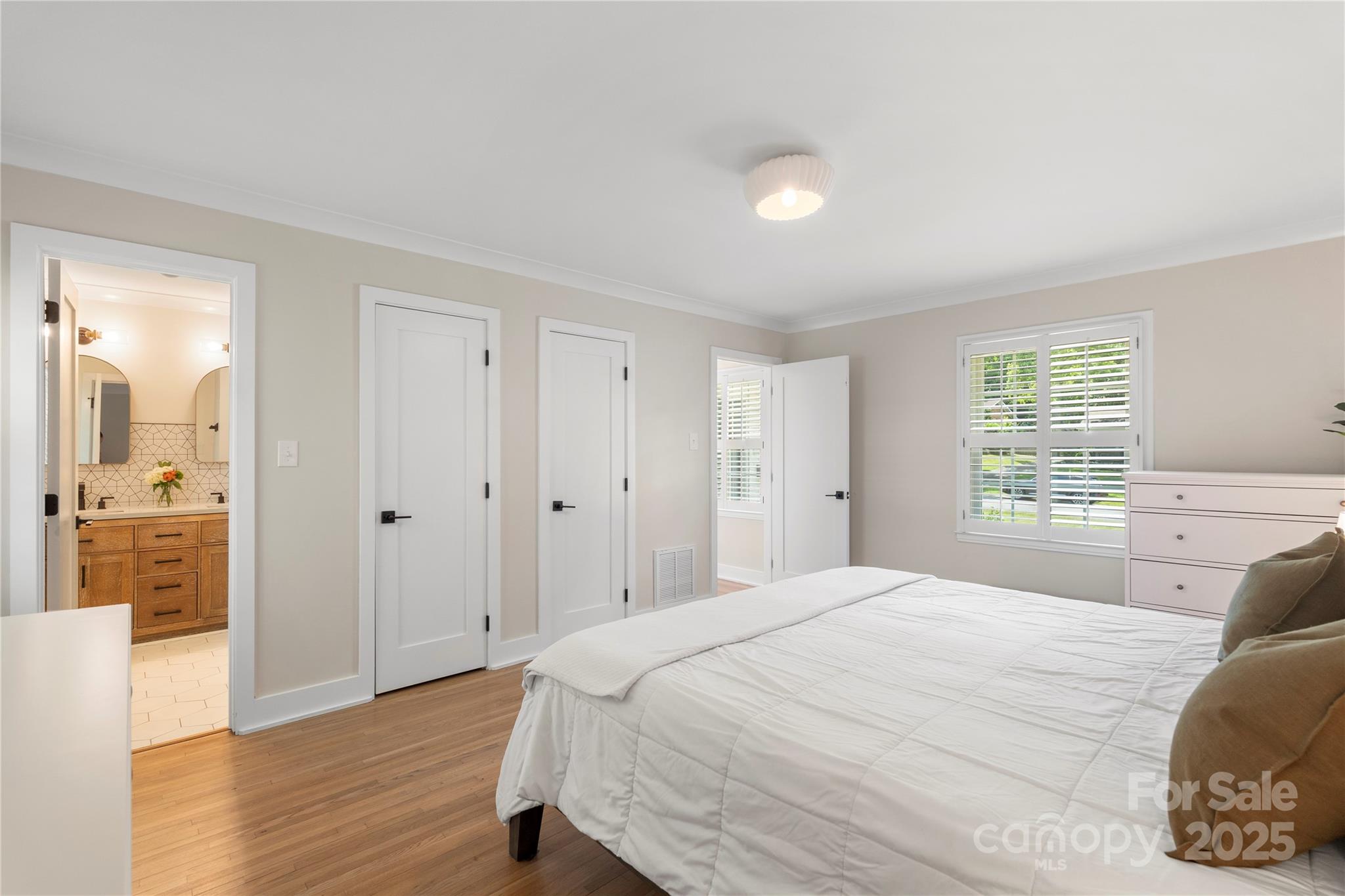 Beverly Woods - Residential