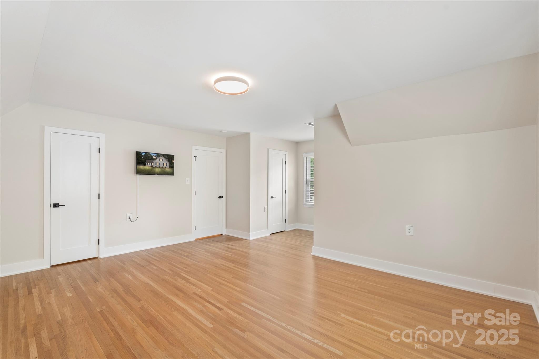 Beverly Woods - Residential