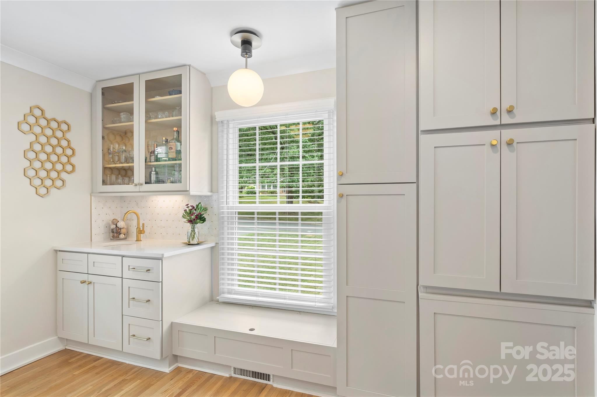 Beverly Woods - Residential