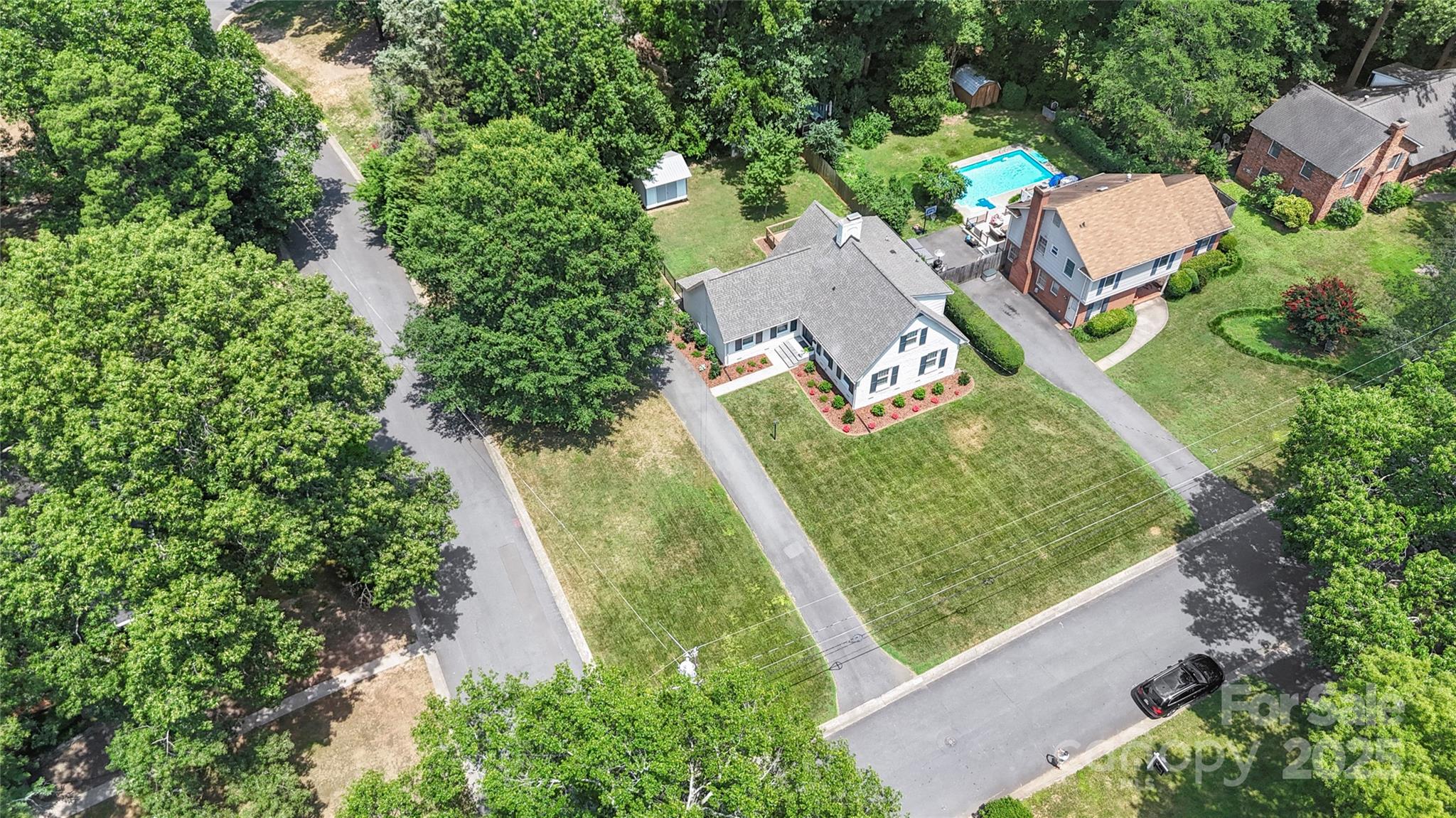 Beverly Woods - Residential