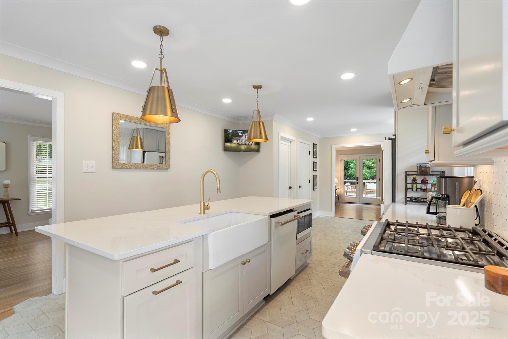 Beverly Woods - Residential