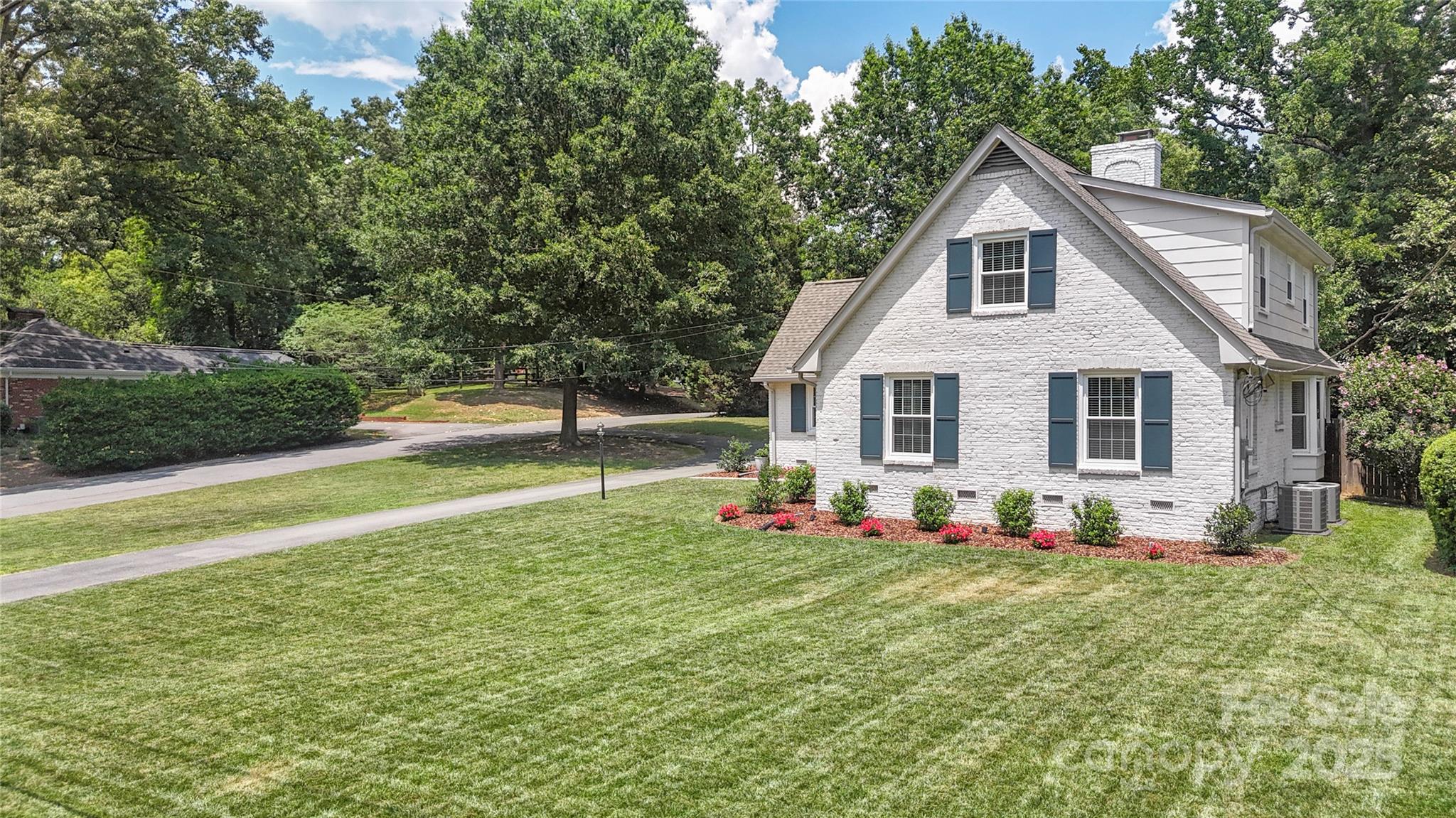 Beverly Woods - Residential