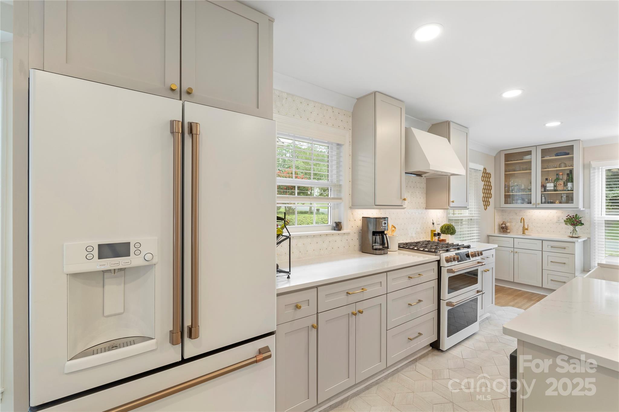 Beverly Woods - Residential