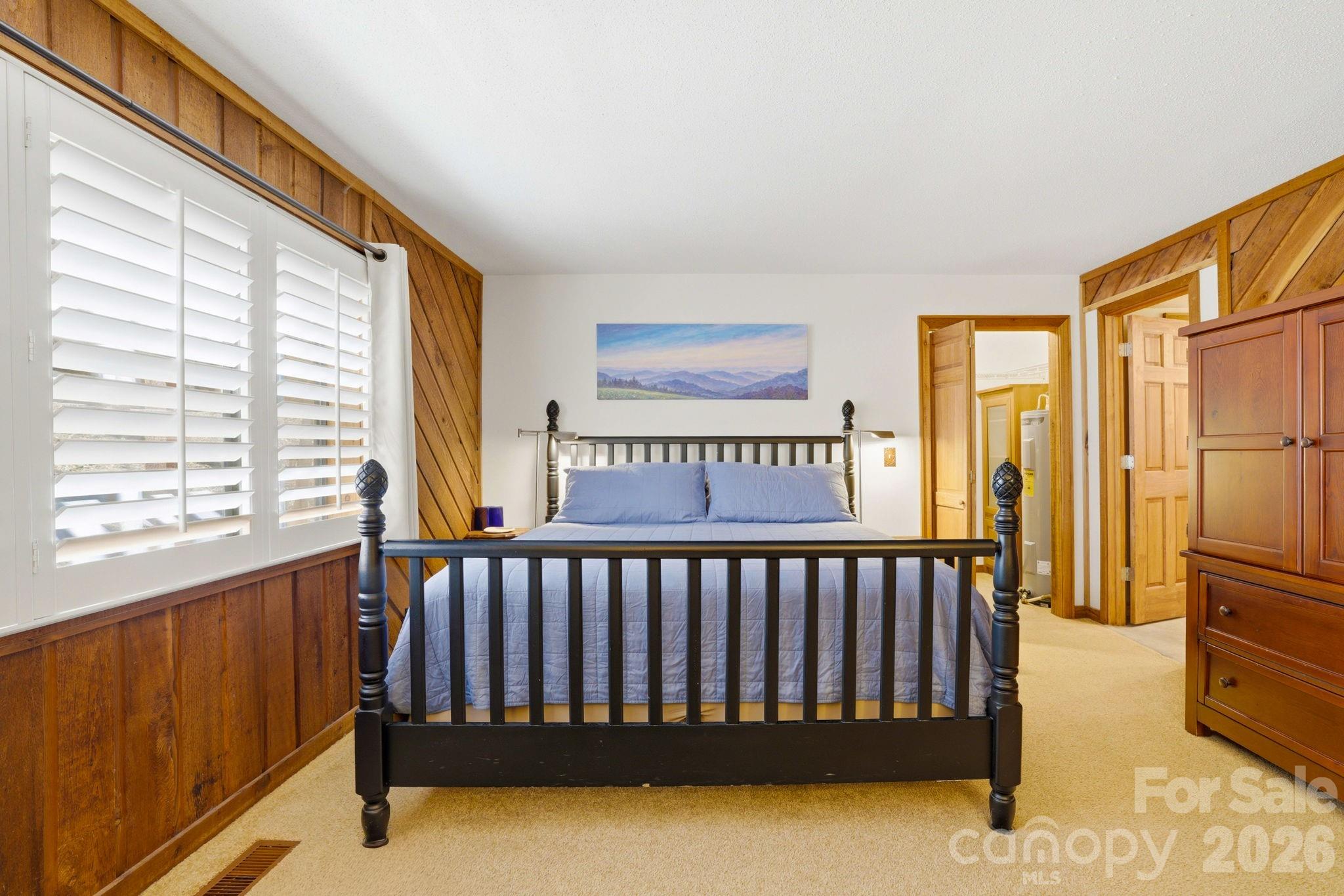 Toxaway Falls Condominium One - Residential