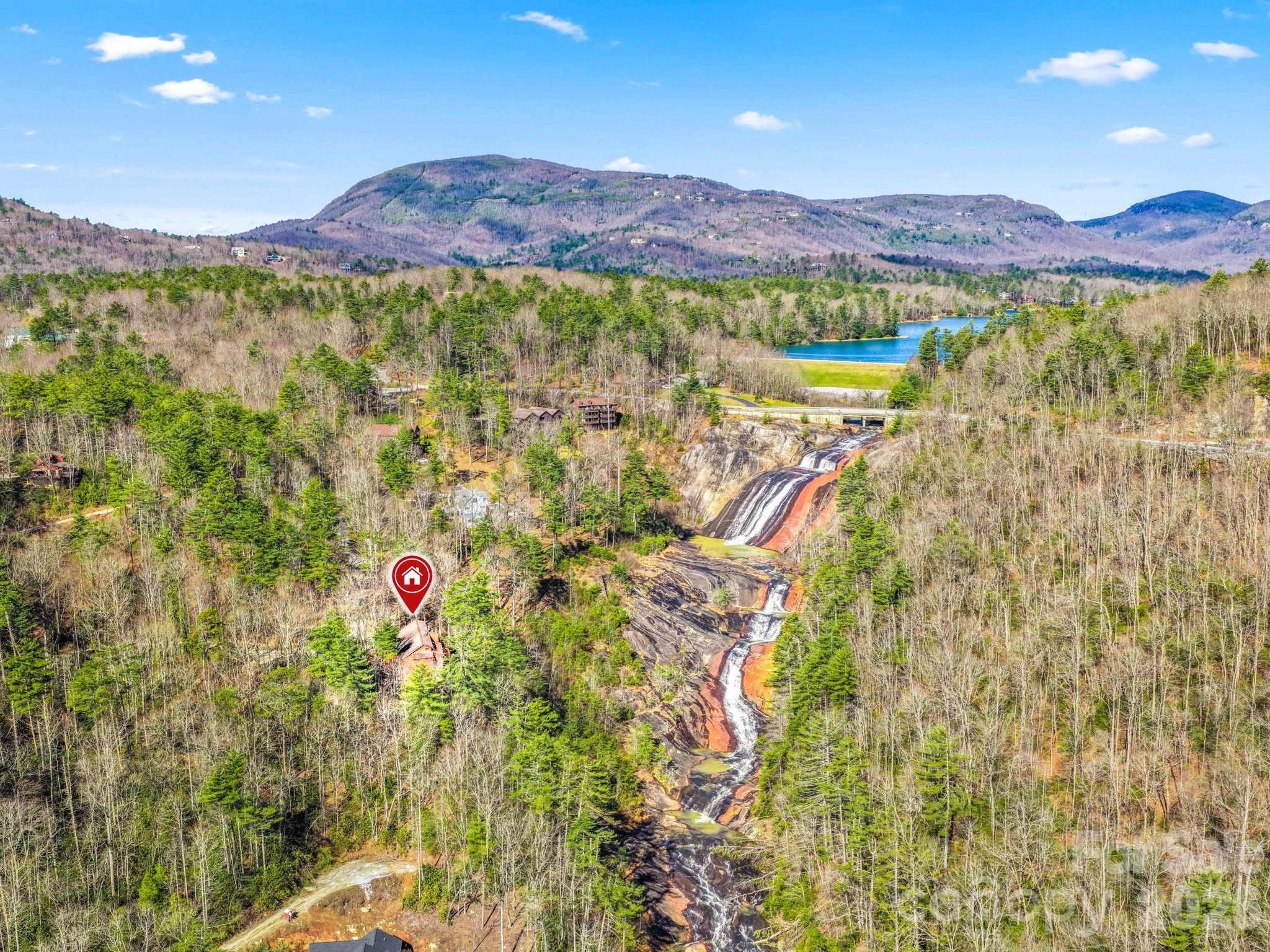 Toxaway Falls Condominium One - Residential