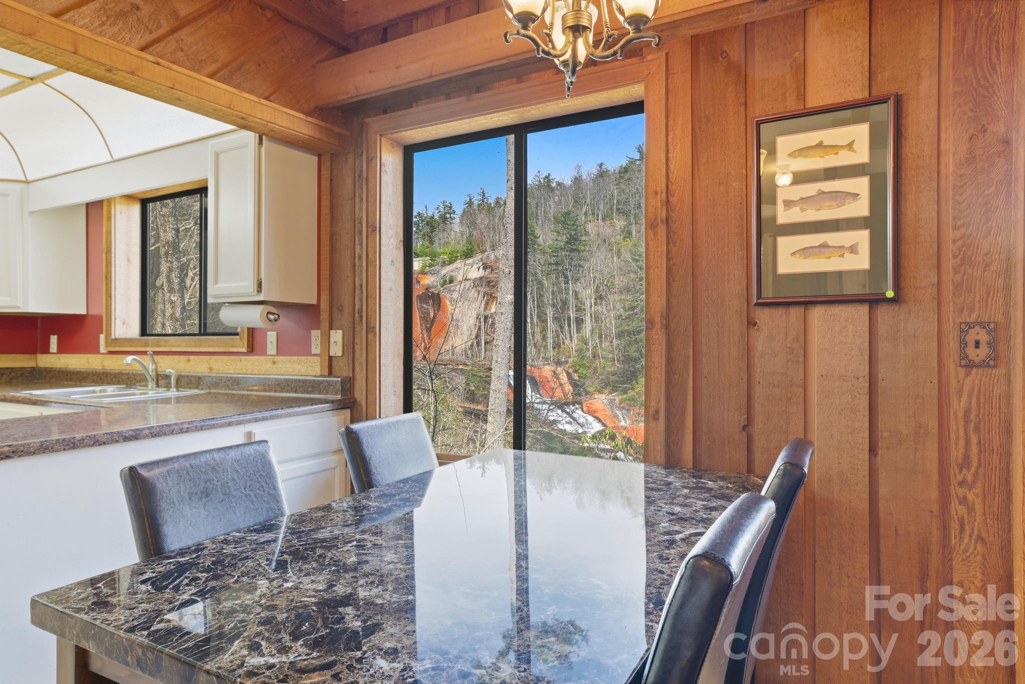 Toxaway Falls Condominium One - Residential