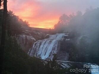 Toxaway Falls Condominium One - Residential