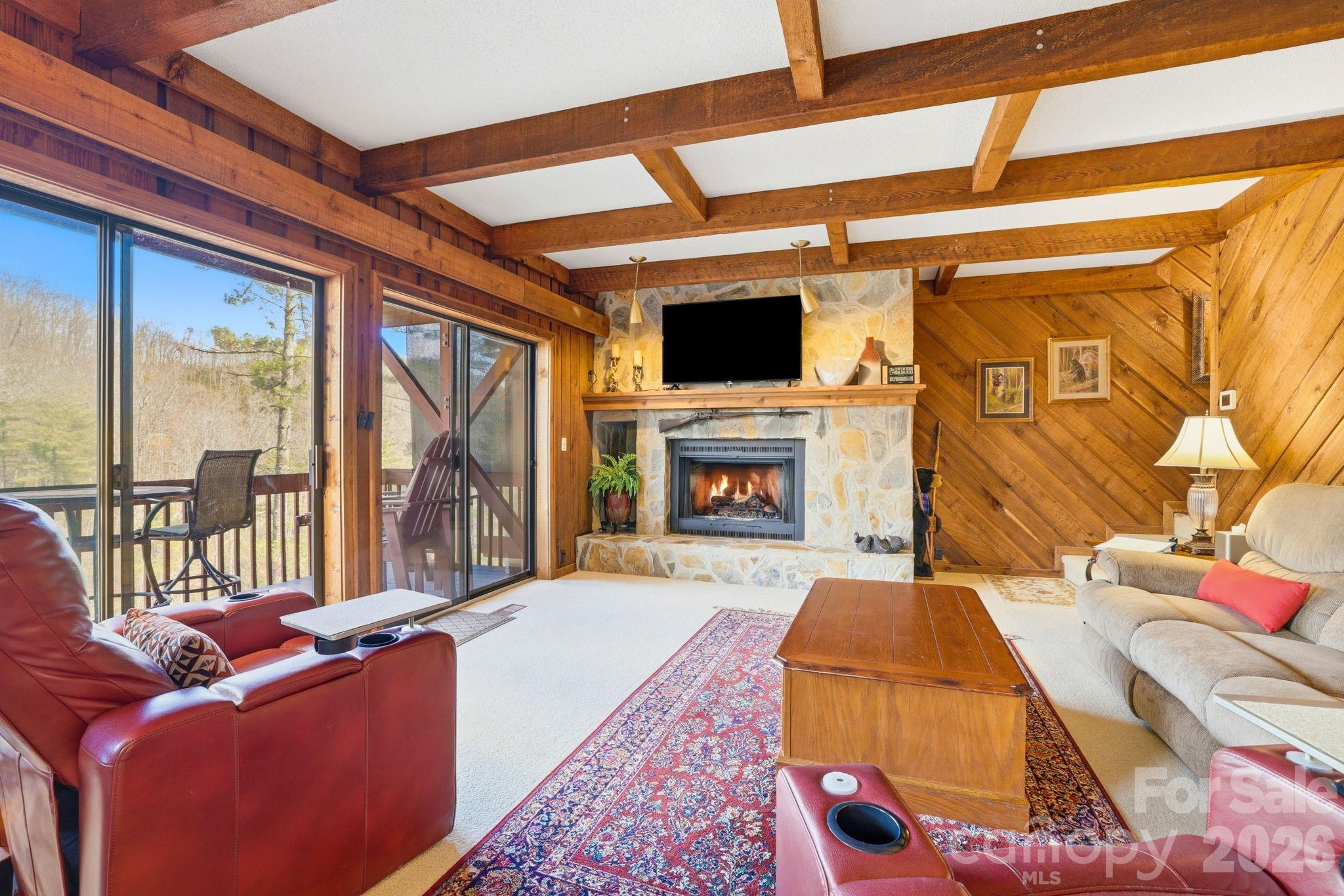 Toxaway Falls Condominium One - Residential