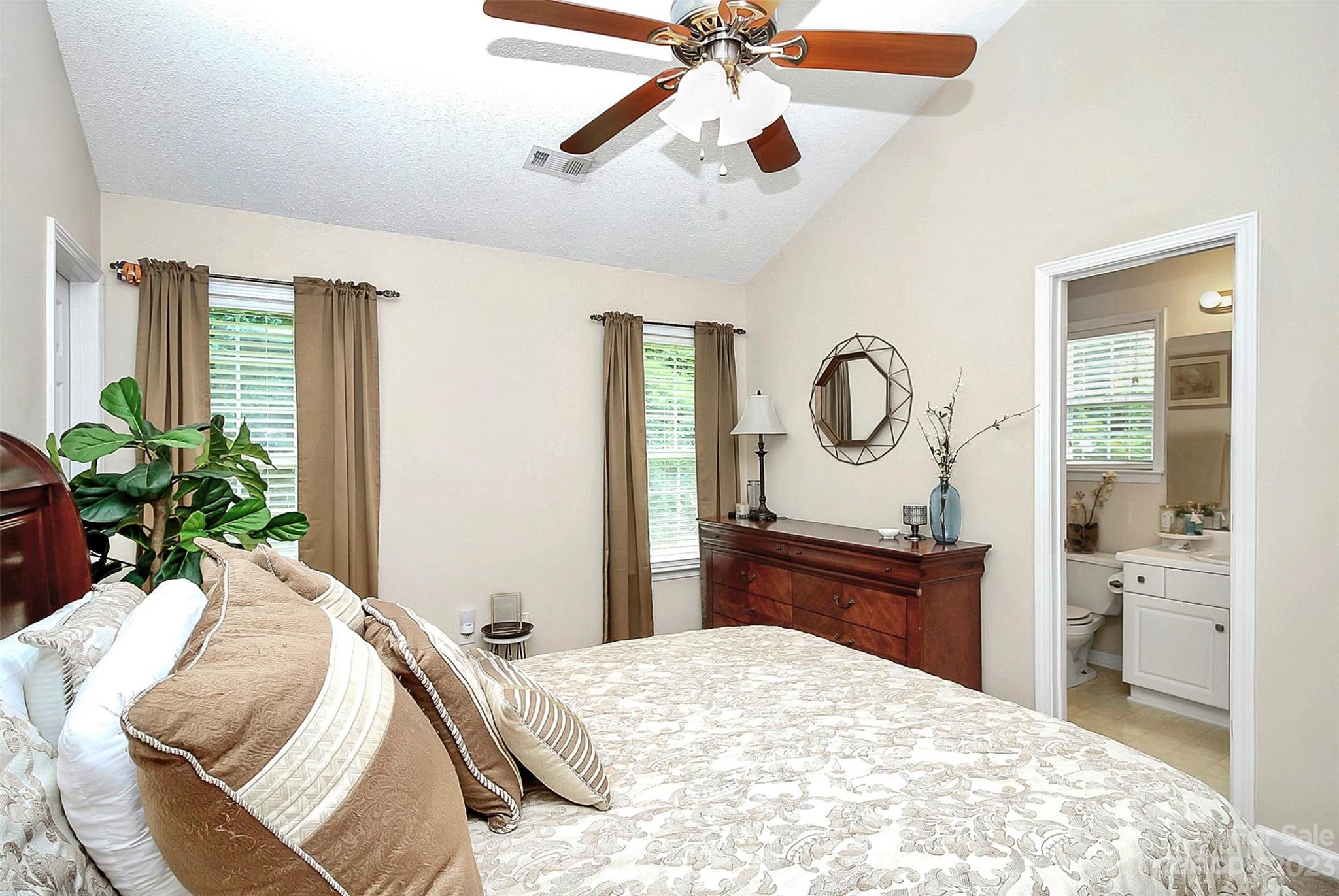 Chelsea Woods - Residential