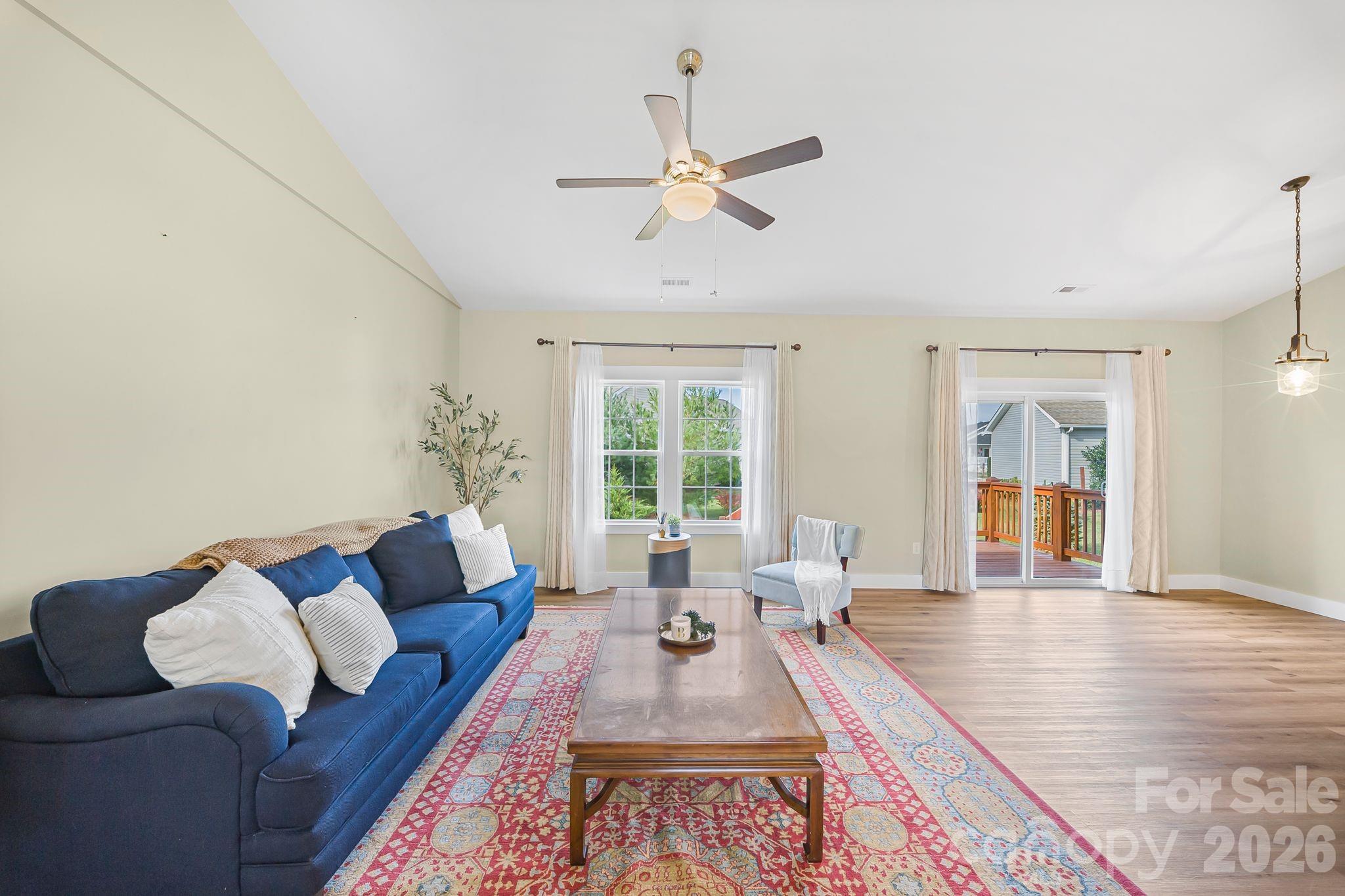 Riverwind - Residential