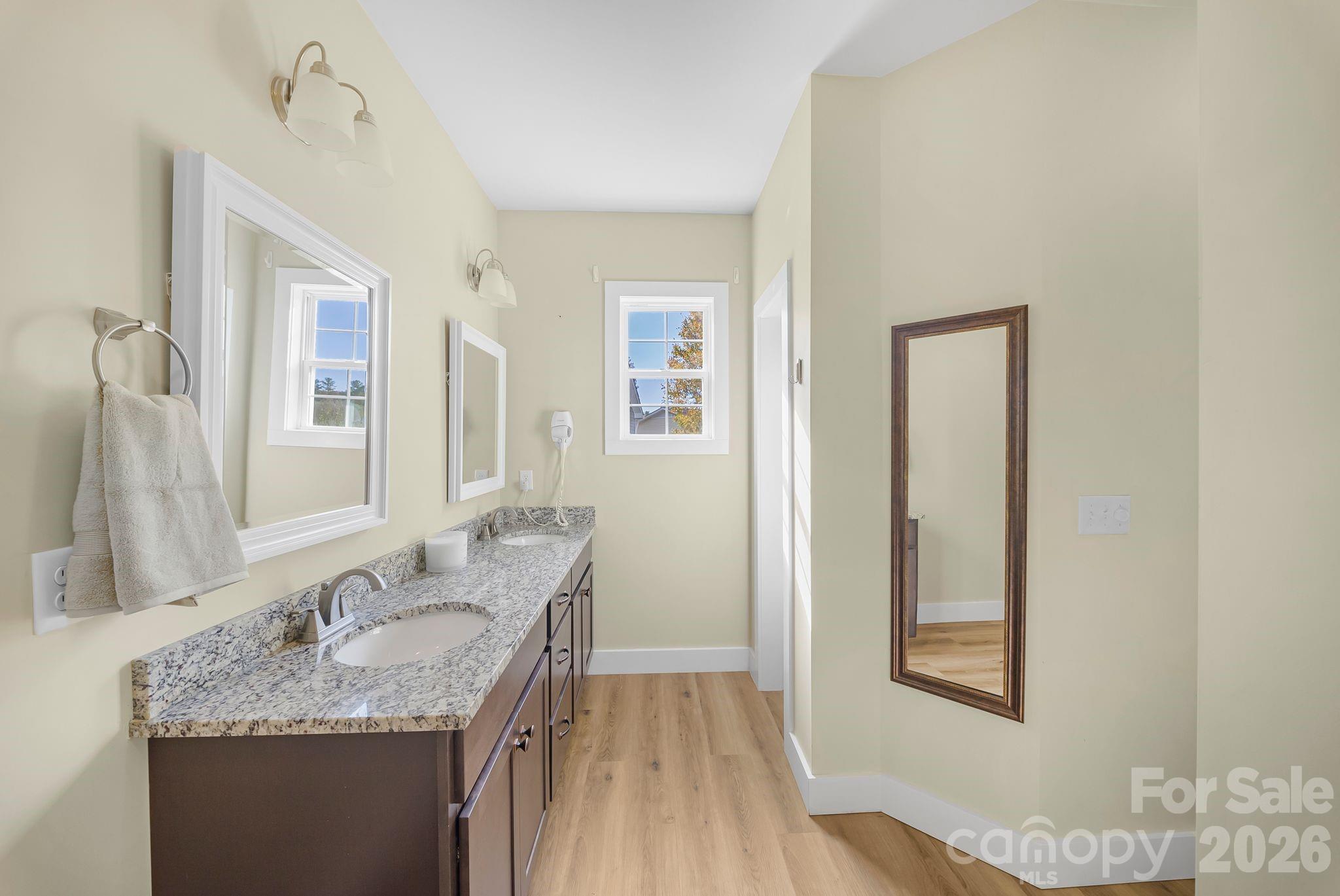 Riverwind - Residential