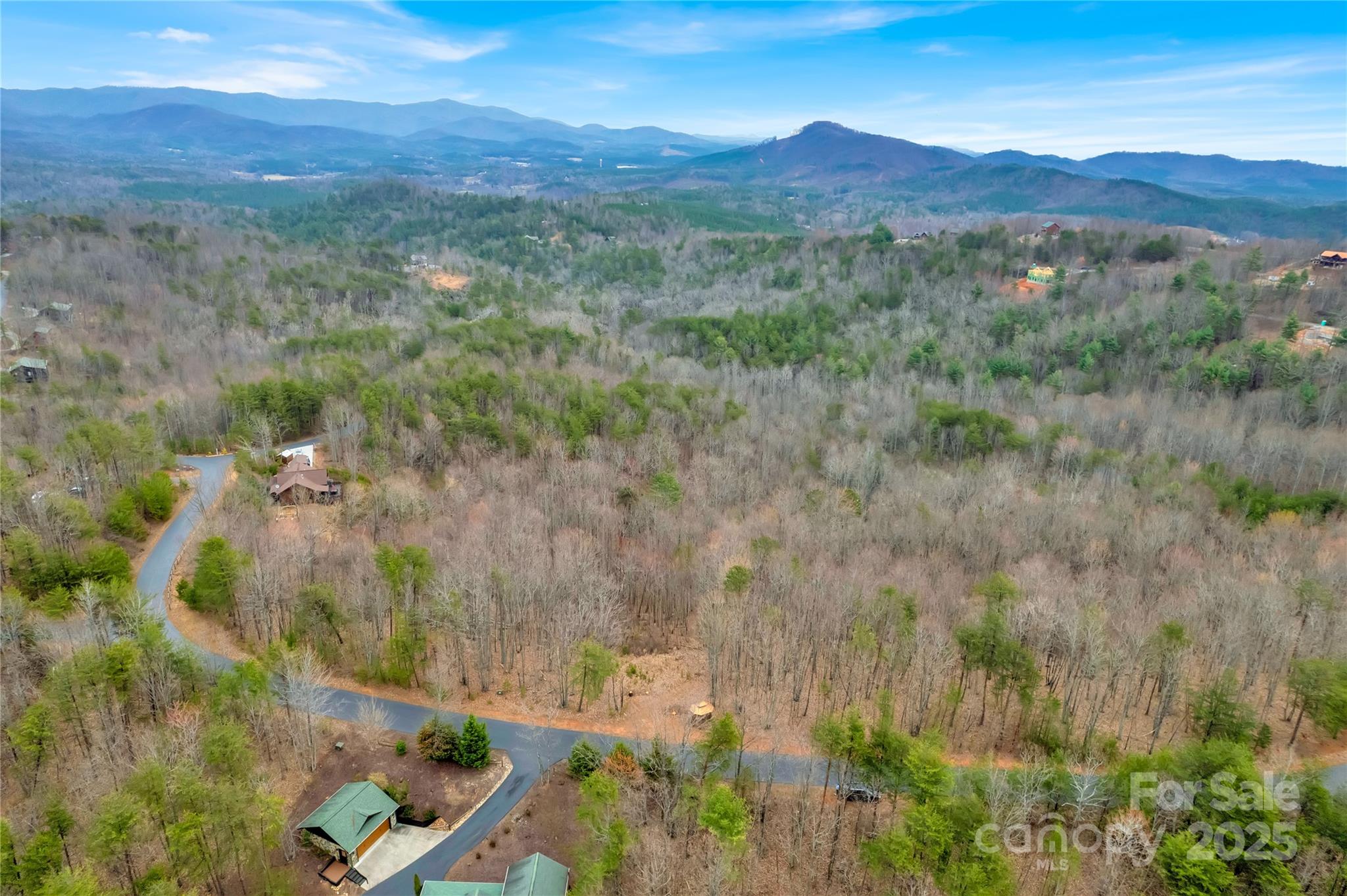 384 Woodgate Drive