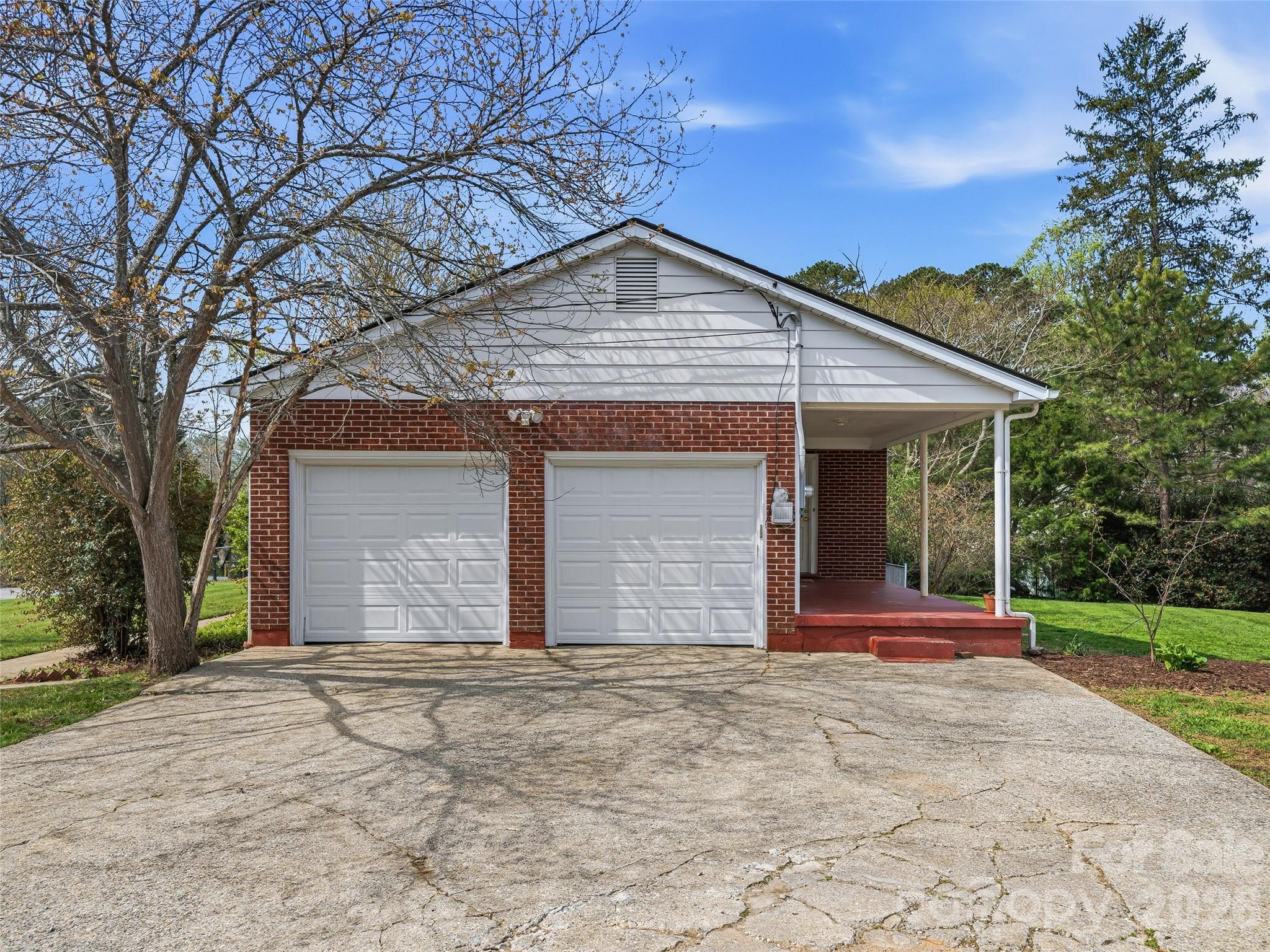 Parkway Hills - Residential