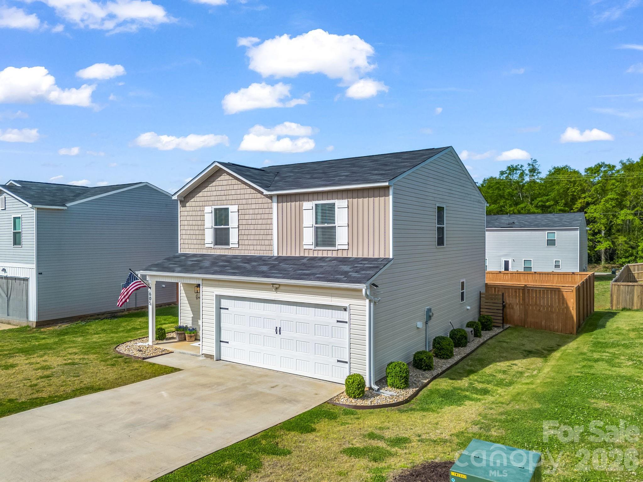 Bella Casa - Residential