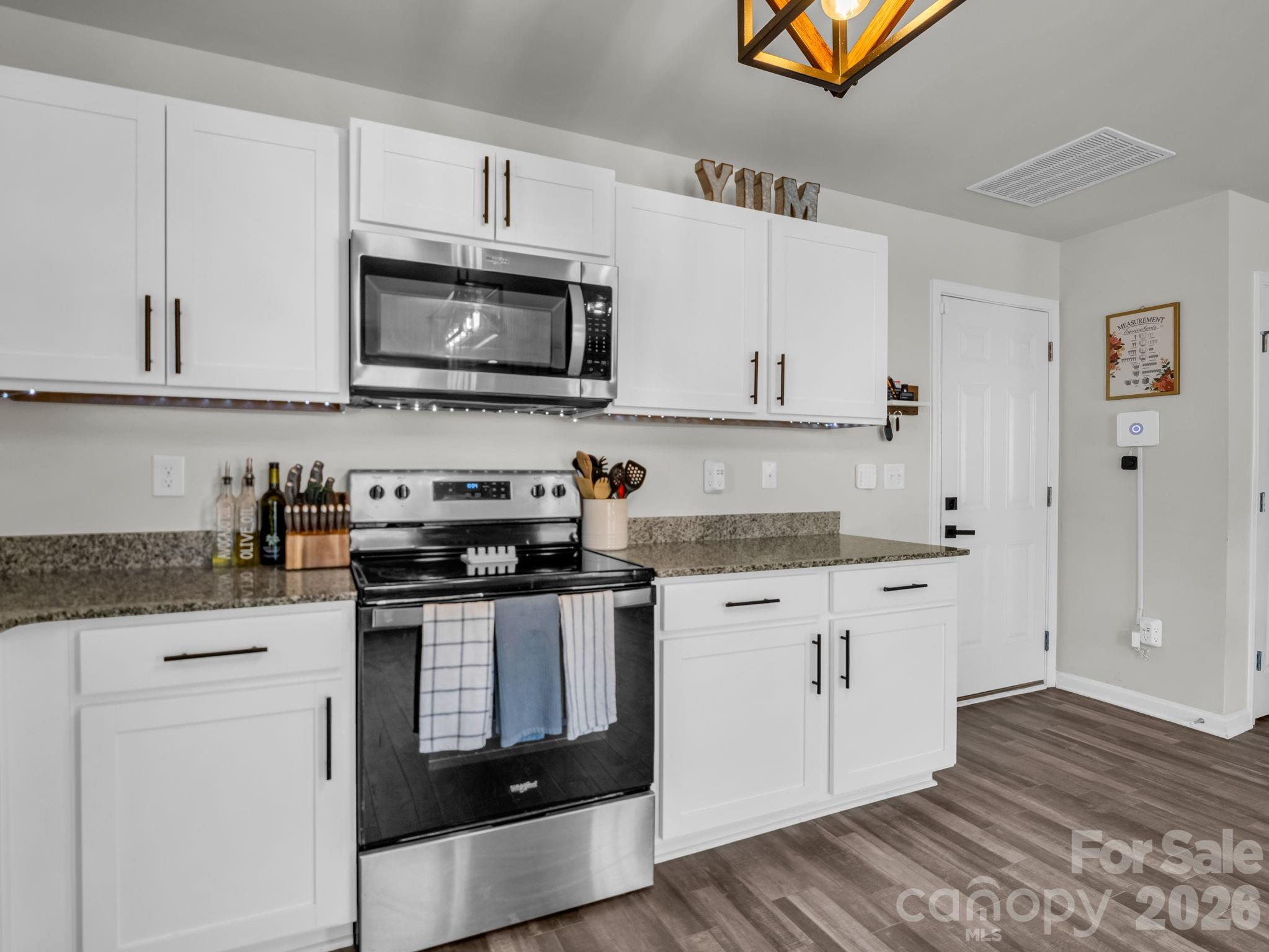 Bella Casa - Residential