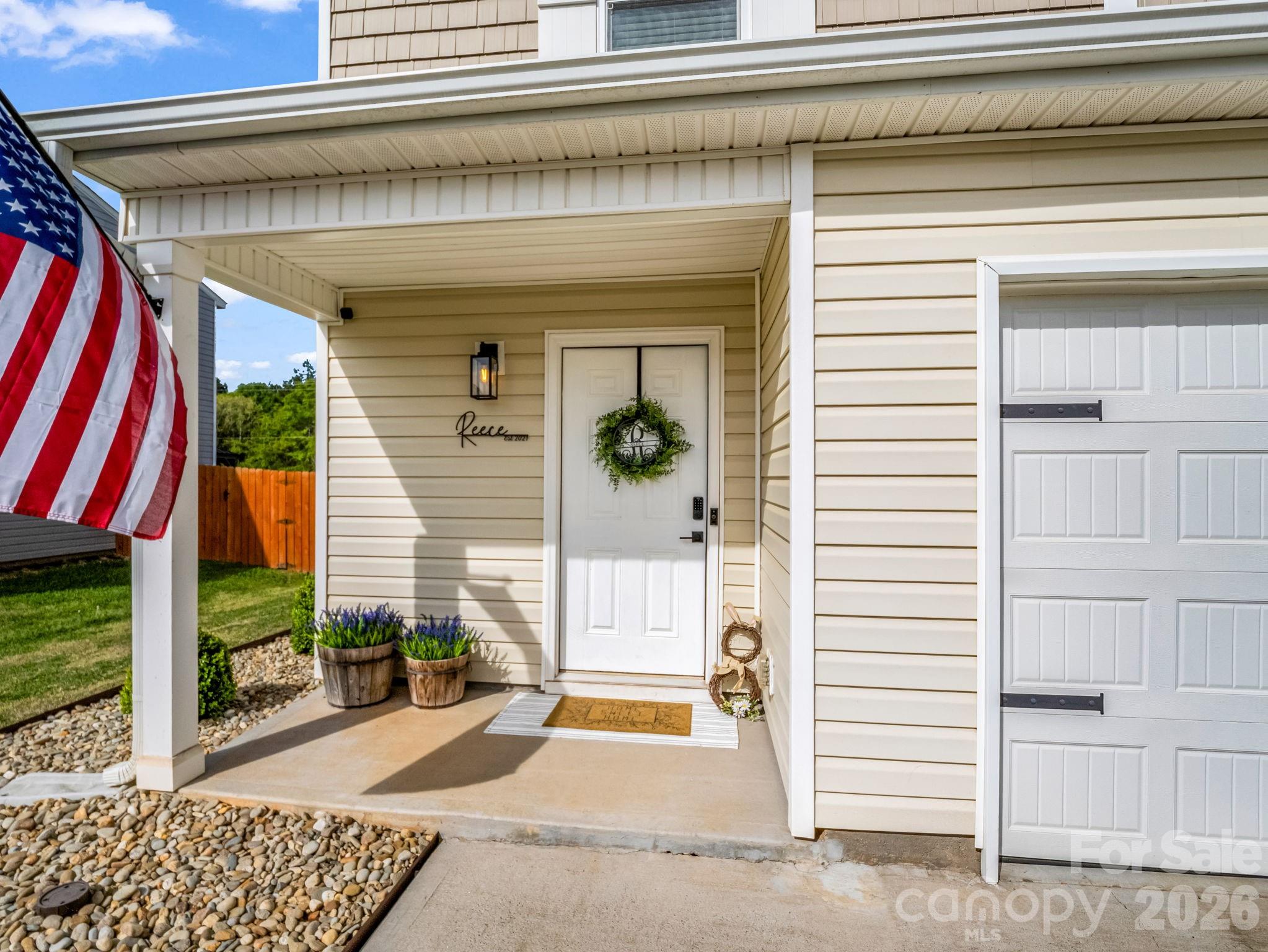 Bella Casa - Residential