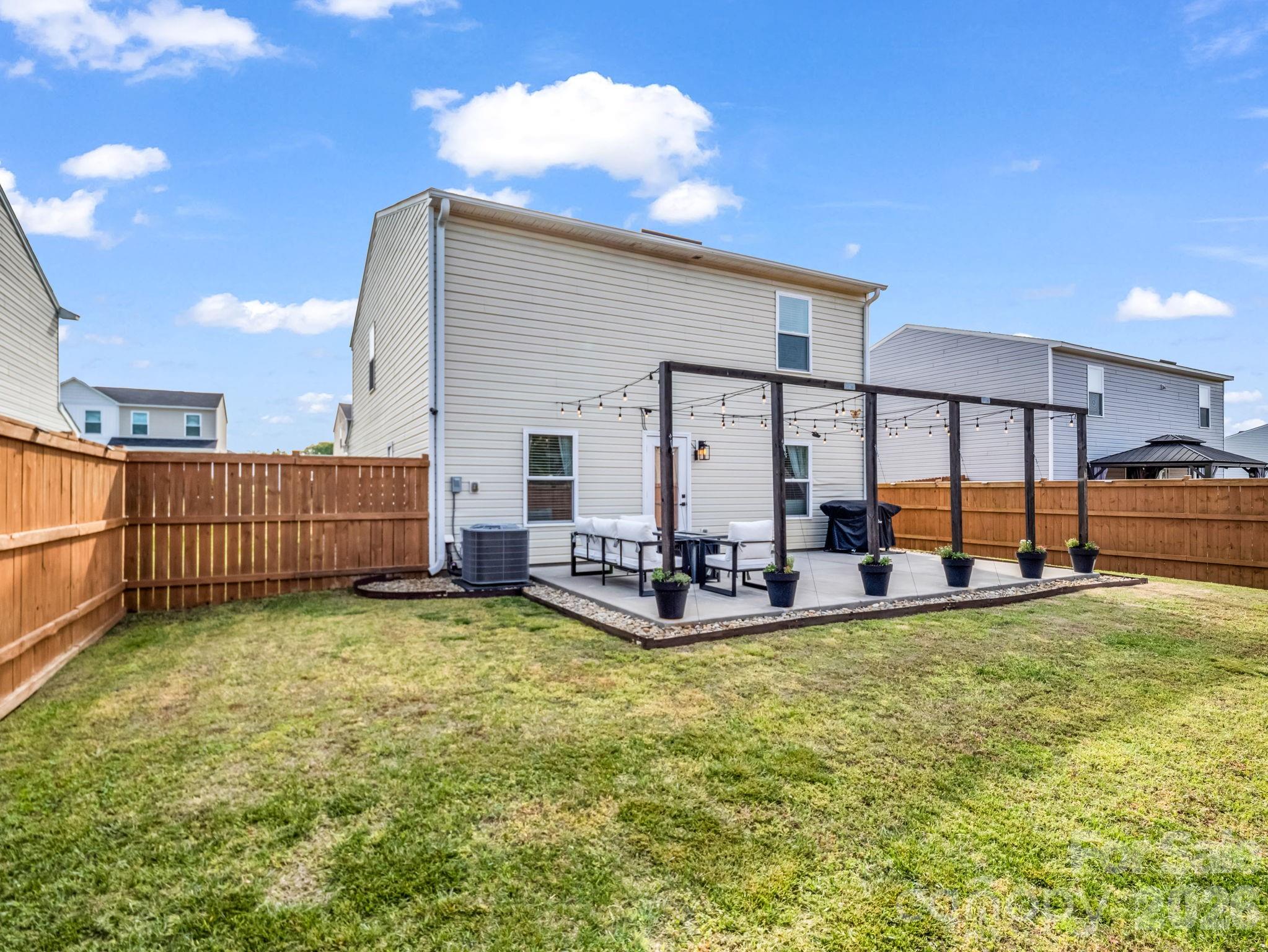 Bella Casa - Residential