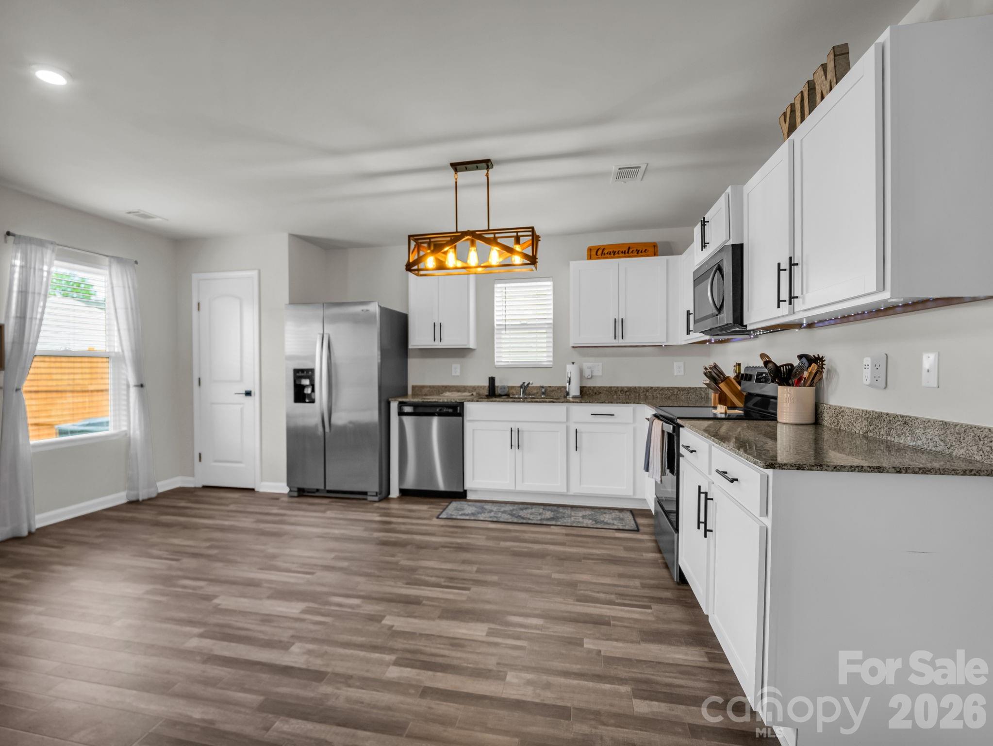 Bella Casa - Residential