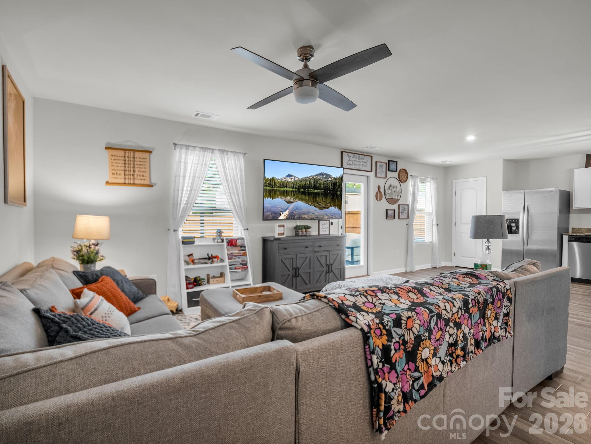 Bella Casa - Residential