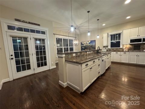 A home in Huntersville