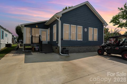 Photo of 163 Cardinal Drive, New London, NC 28127 (MLS # 4358031)