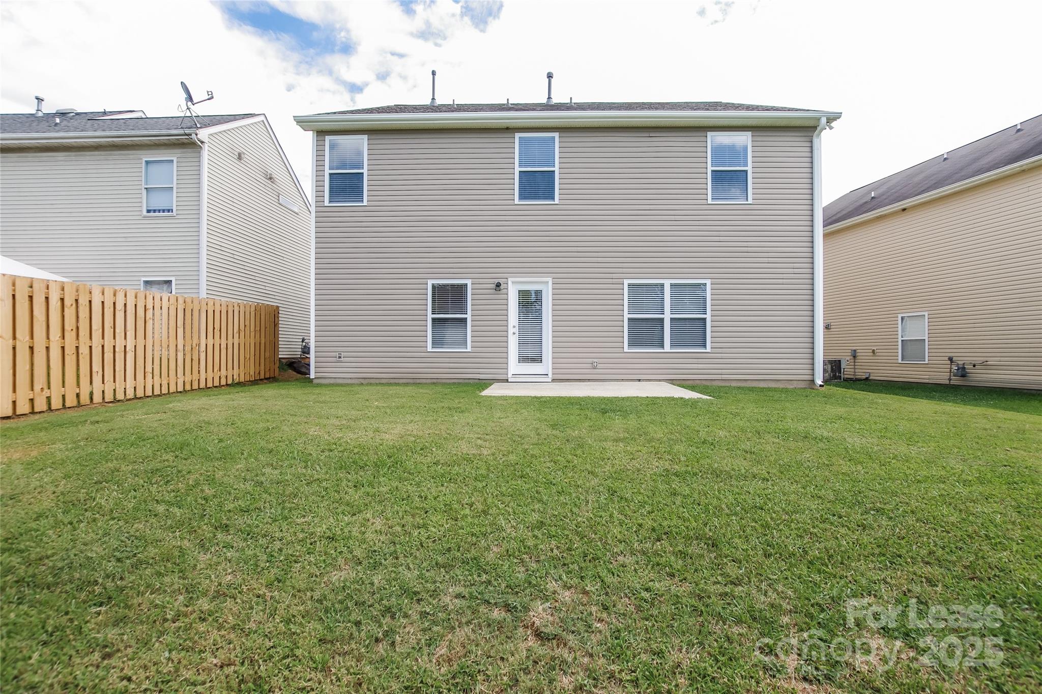 Villages of Wesley Chapel - Residential Lease