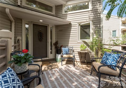 Photo of 14617 Waterside Drive, Charlotte, NC 28278 (MLS # 4297743)