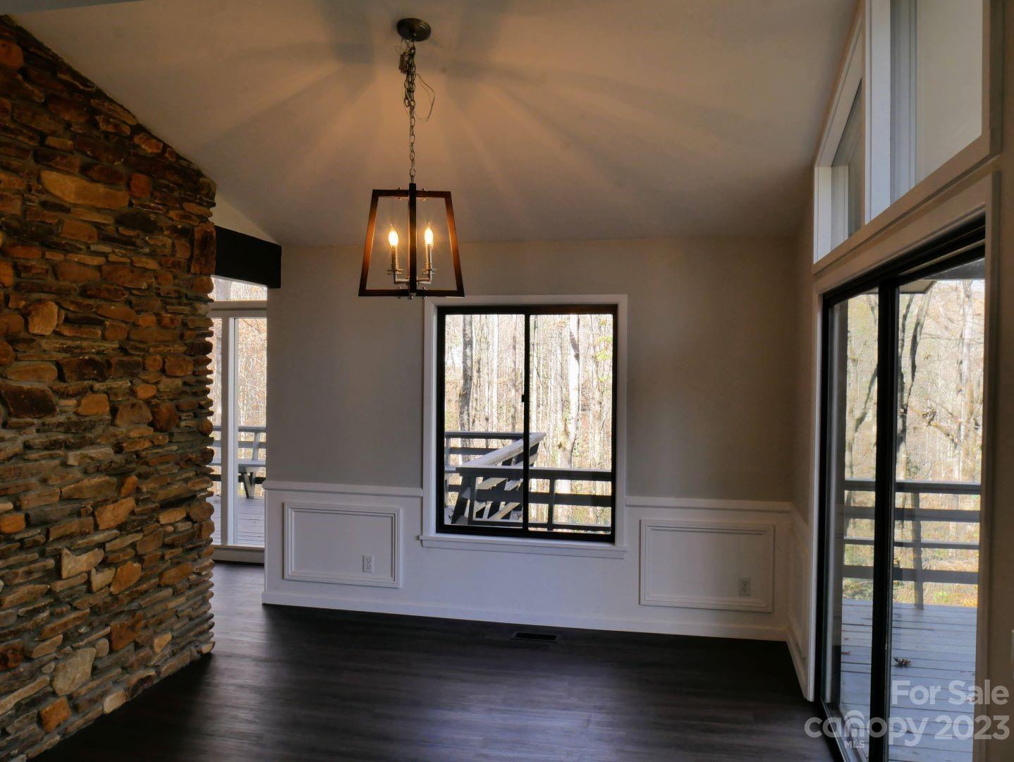 Woodland Terrace - Residential