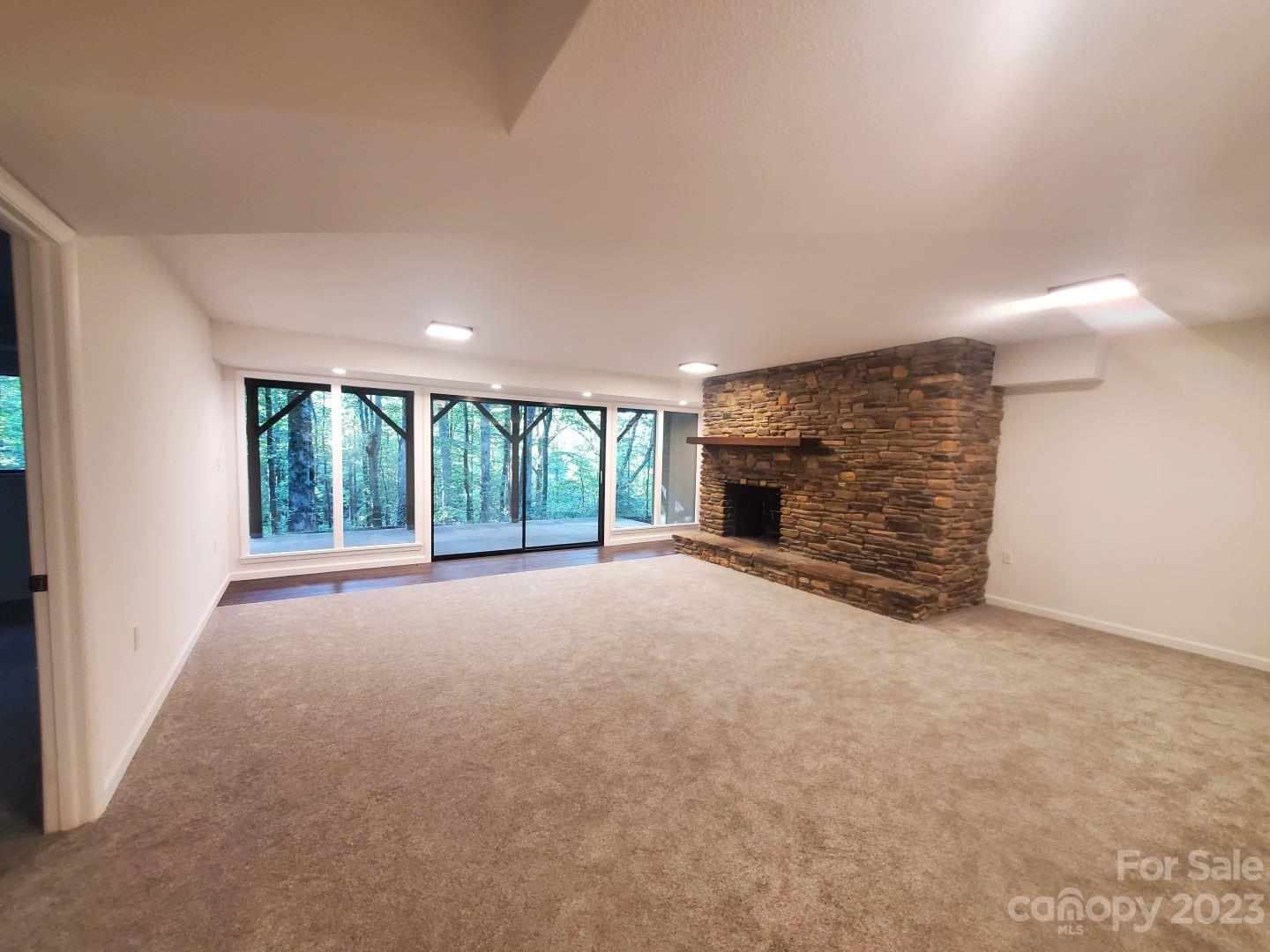 Woodland Terrace - Residential