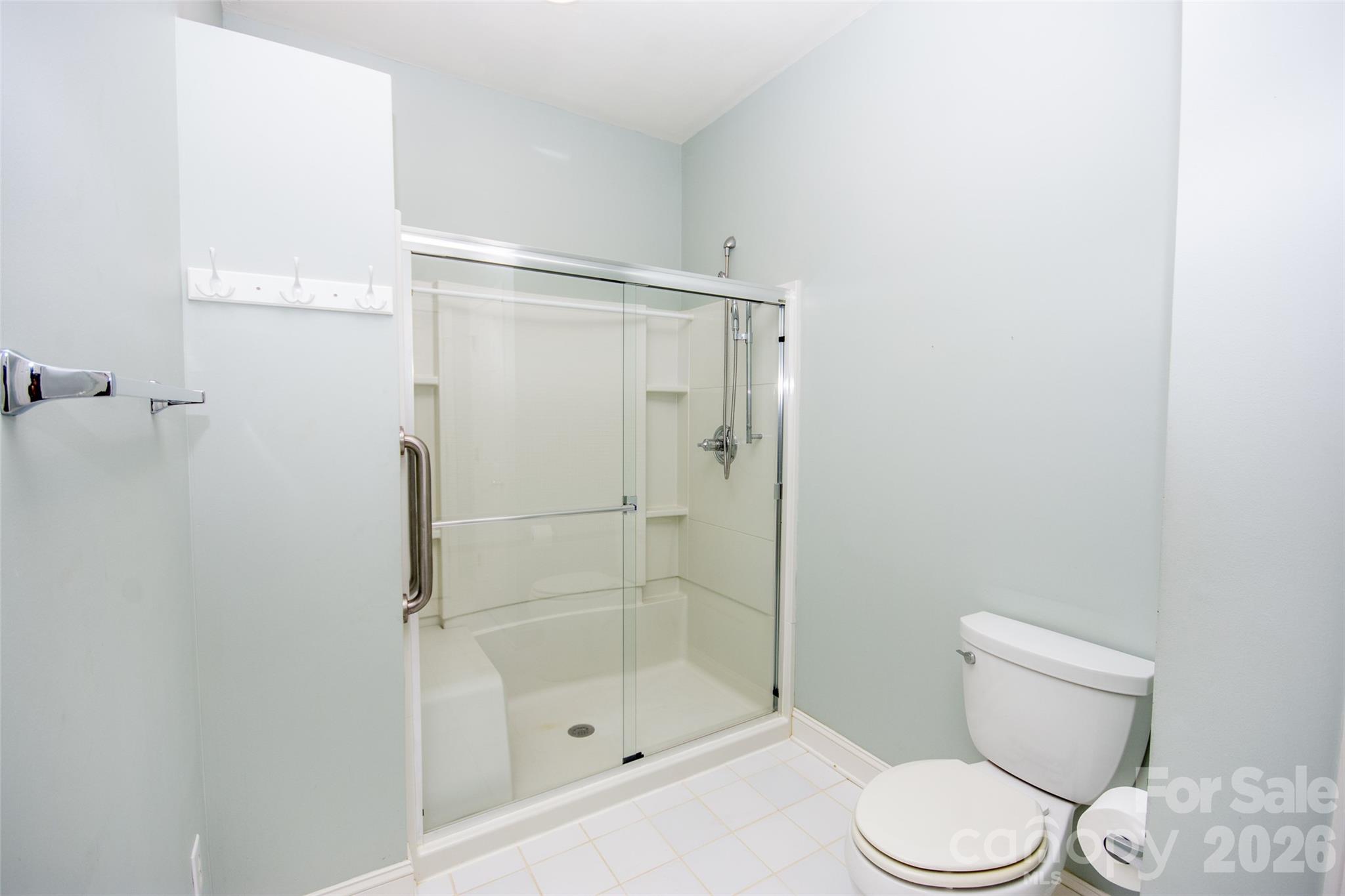 Queens Crest Townhouses - Residential