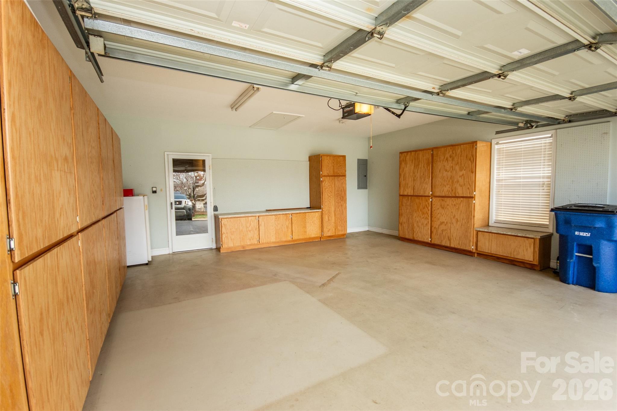 Queens Crest Townhouses - Residential