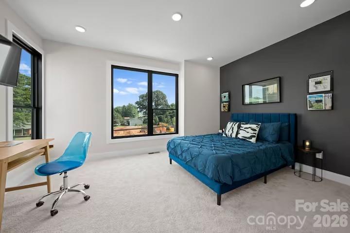 Bronson Square - Residential