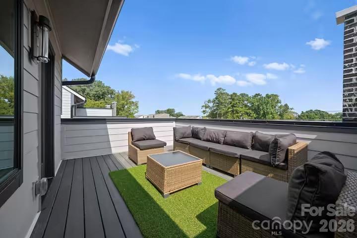 Bronson Square - Residential